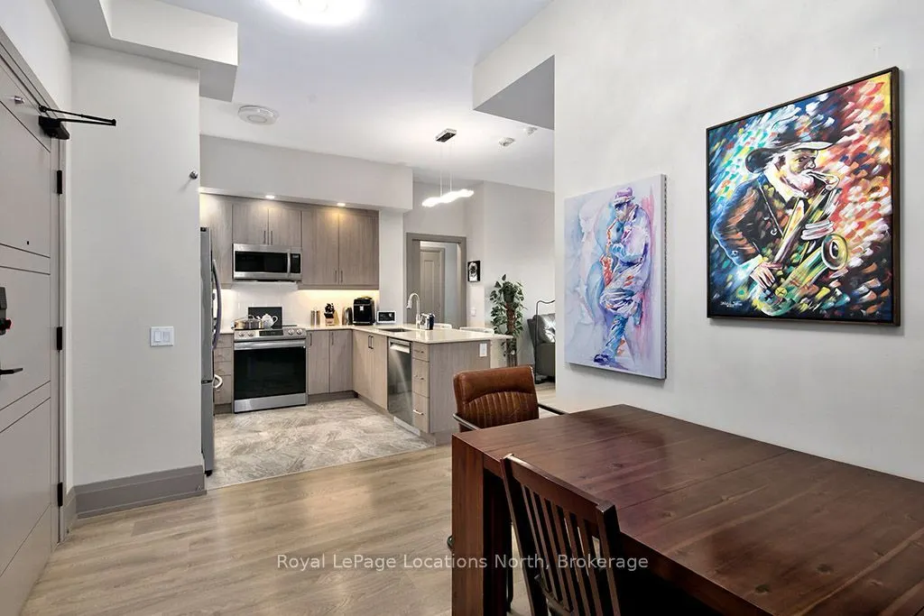 1 Hume Street #309