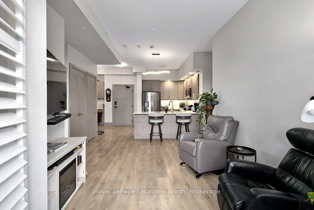 1 Hume Street #309