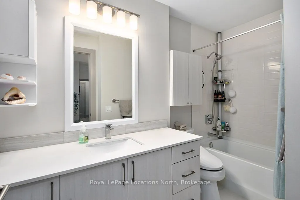 1 Hume Street #309