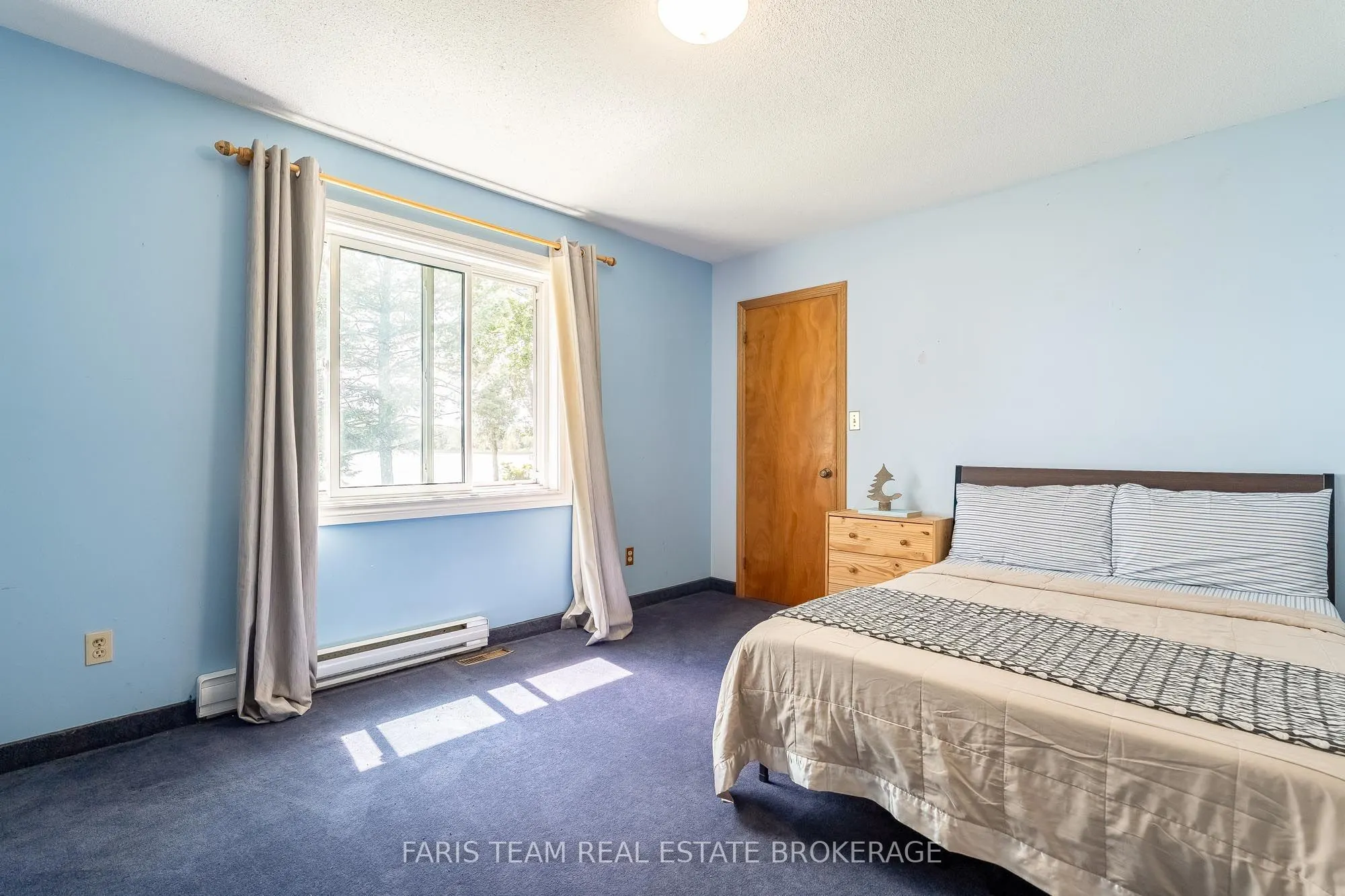 3299 Shoreview Drive