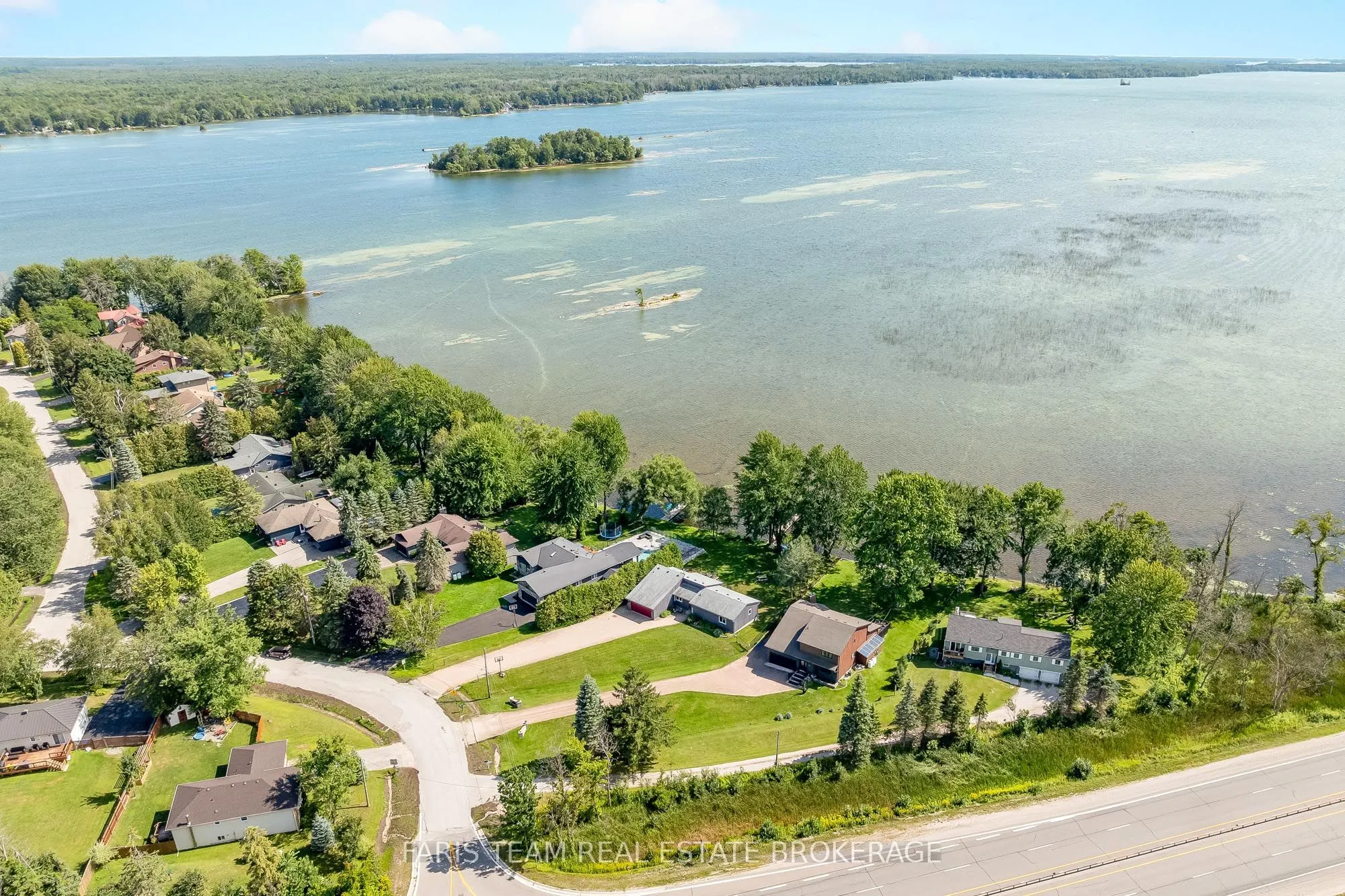 3299 Shoreview Drive