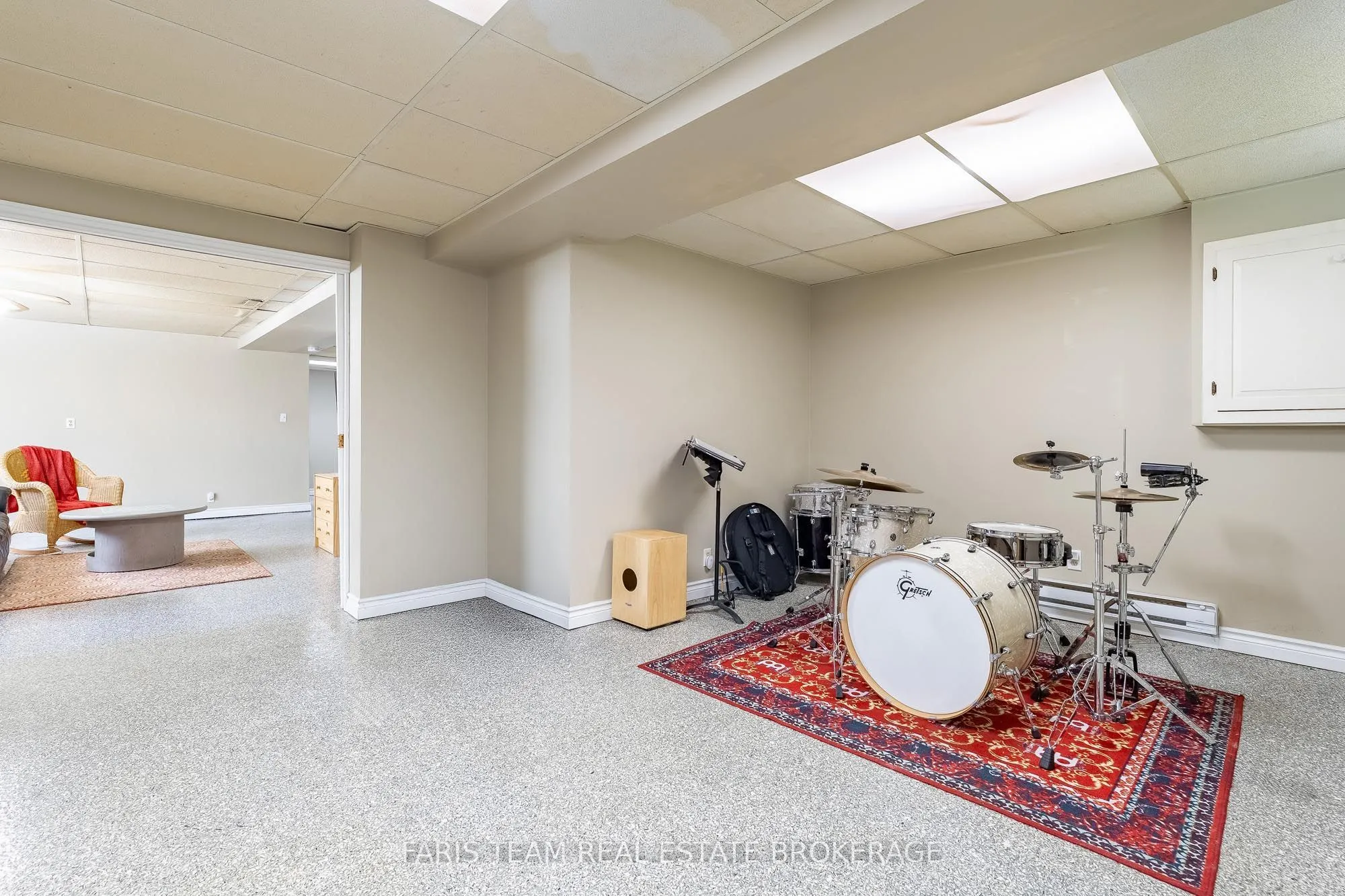 3299 Shoreview Drive