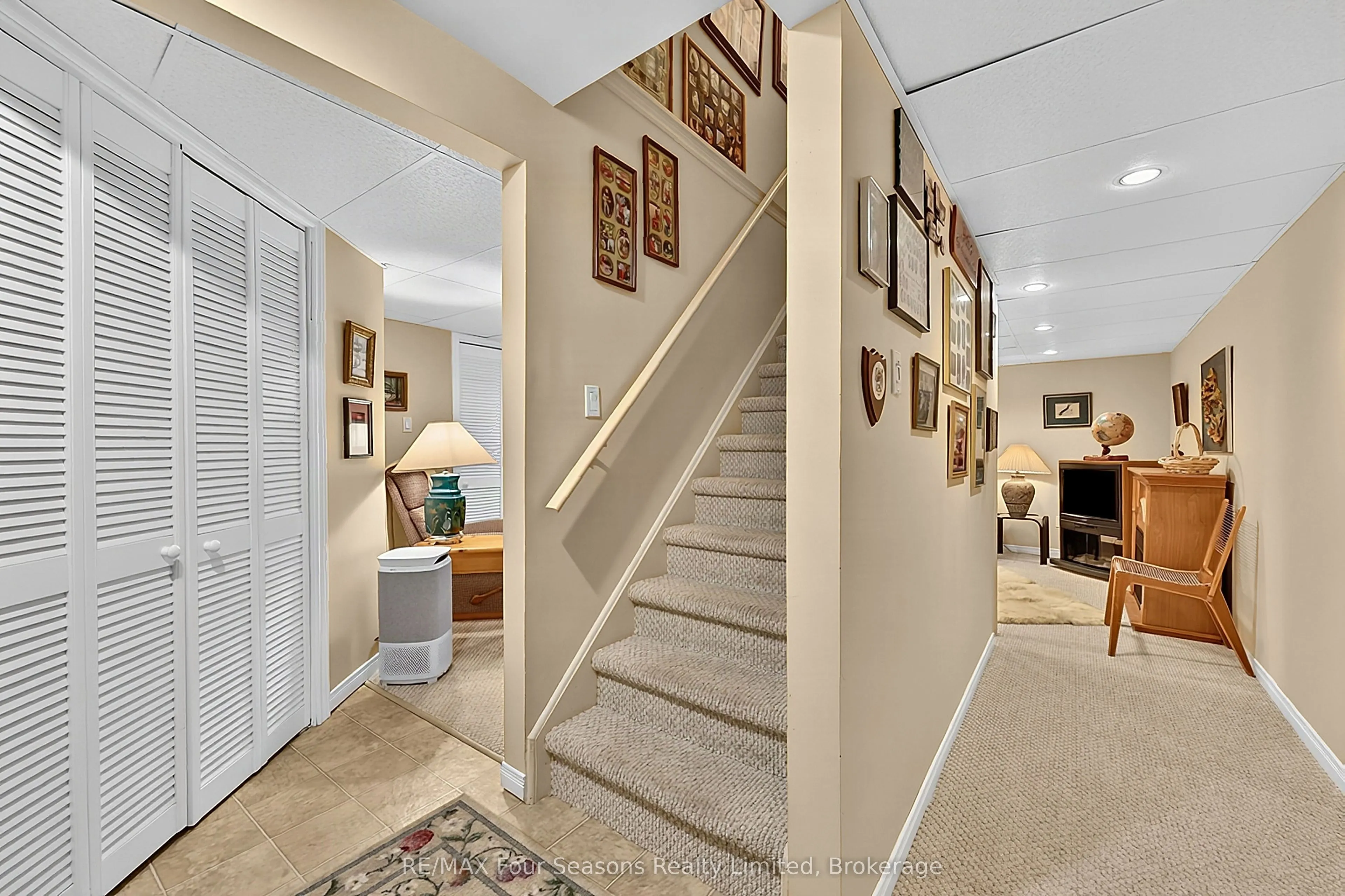 7 Callary Crescent