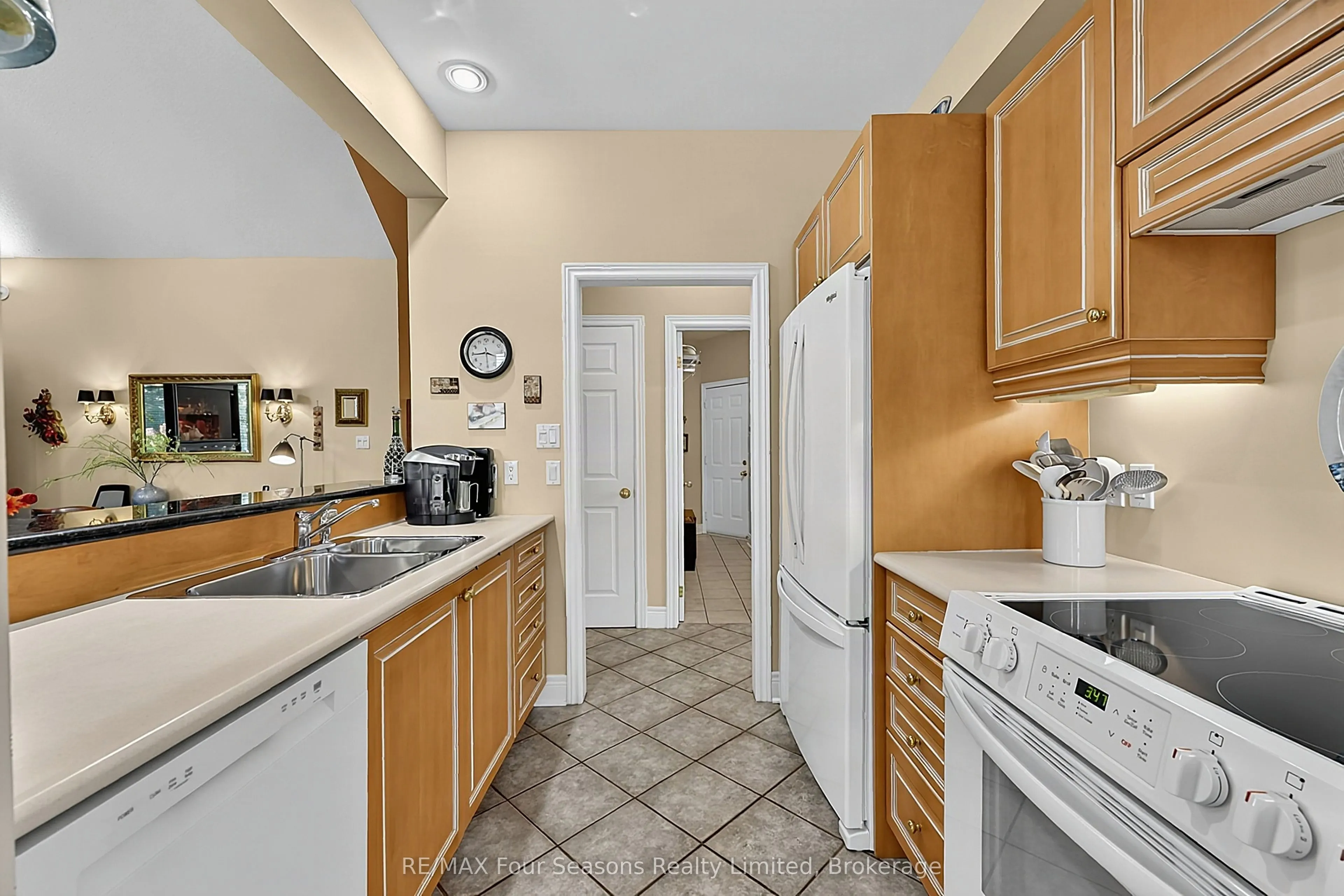 7 Callary Crescent