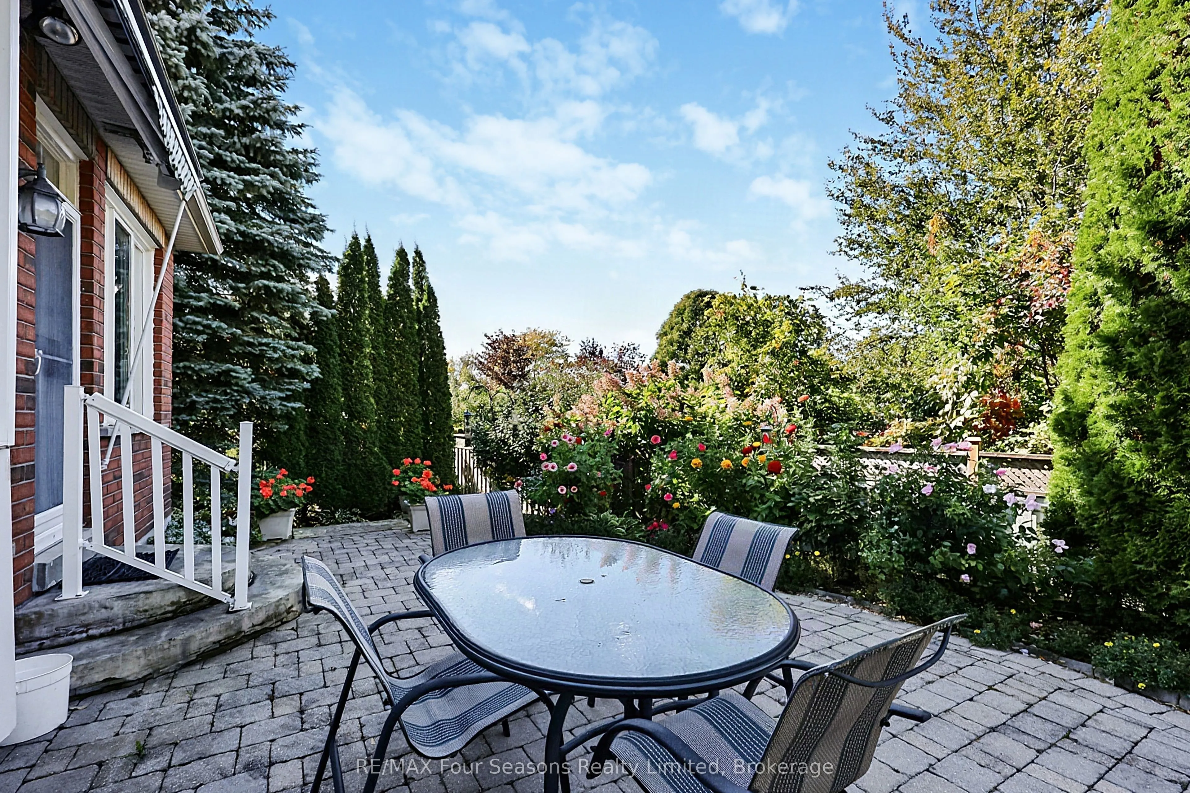 7 Callary Crescent