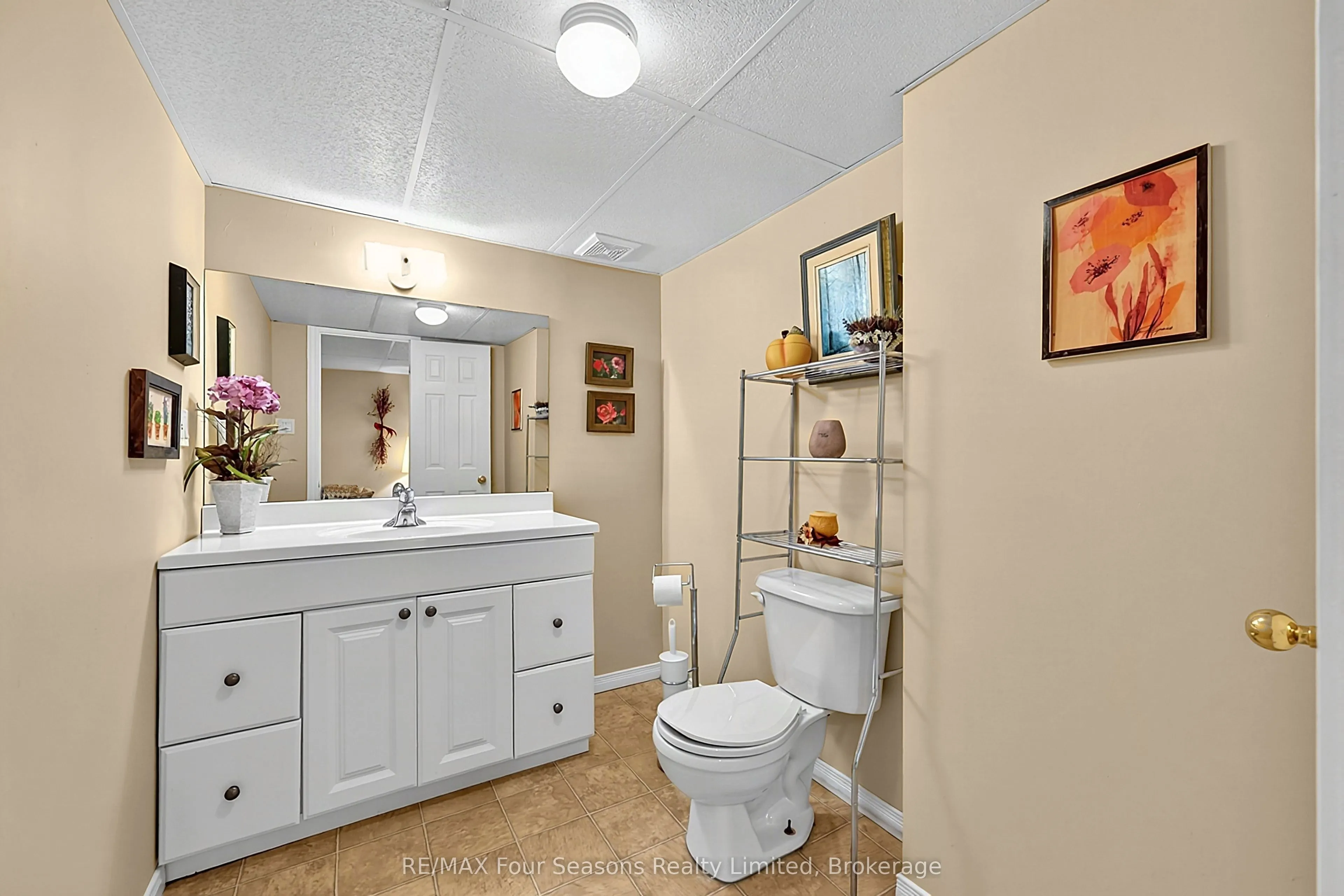 7 Callary Crescent