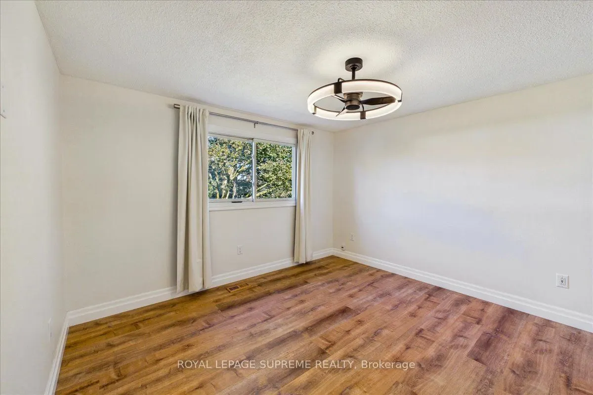 46 Ridgeway Avenue #Upper