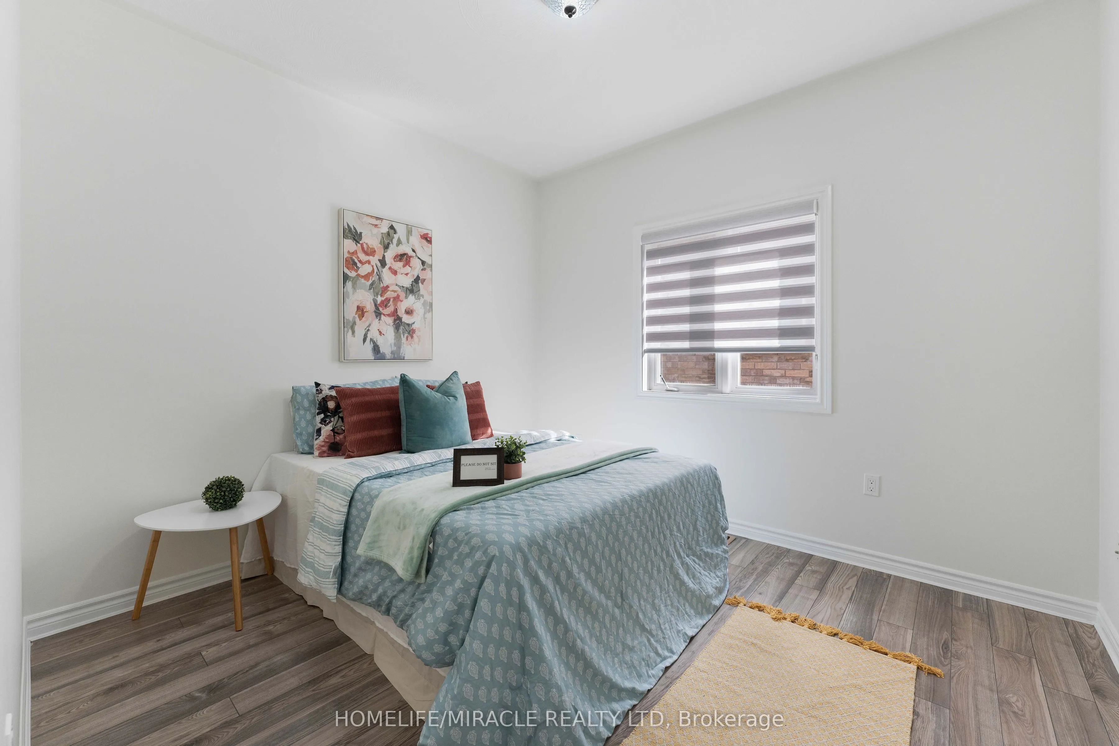 30 Dove Crescent