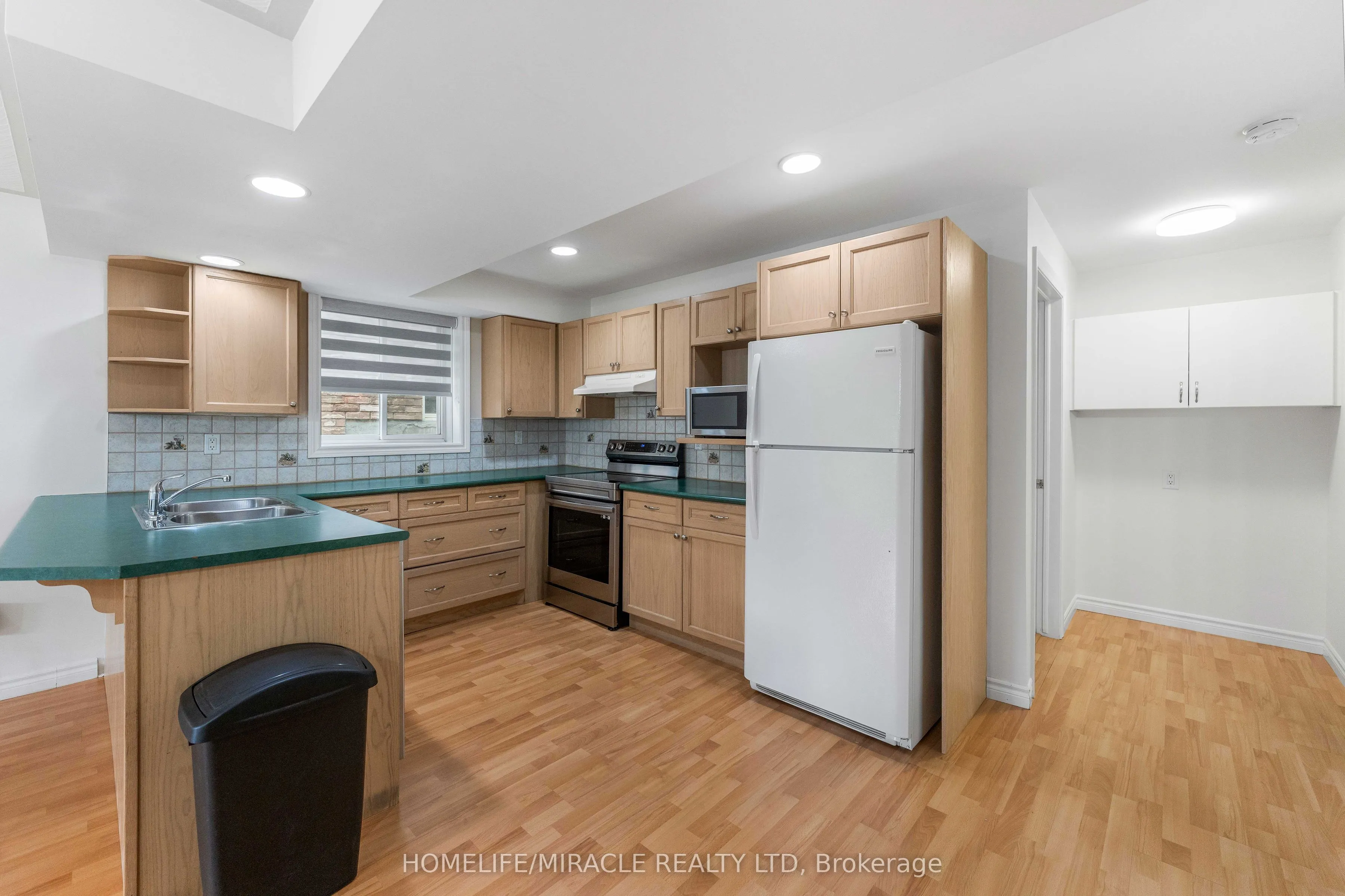 30 Dove Crescent