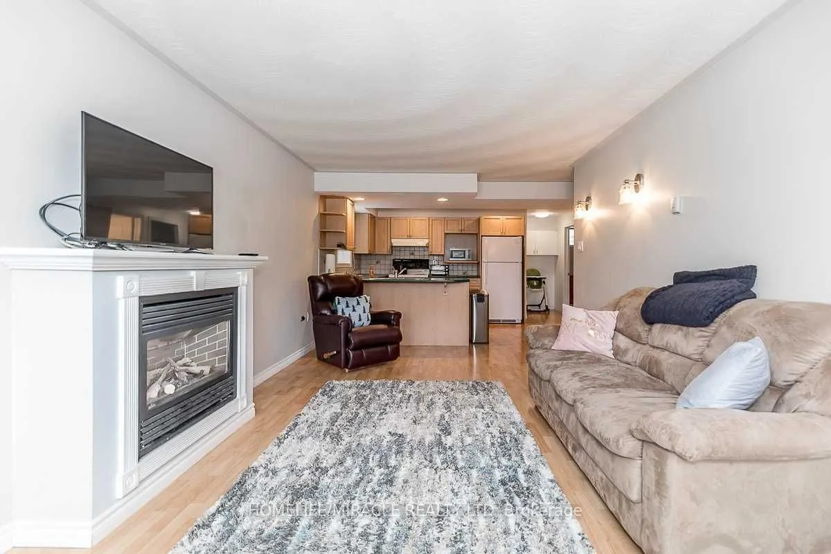 30 Dove Crescent
