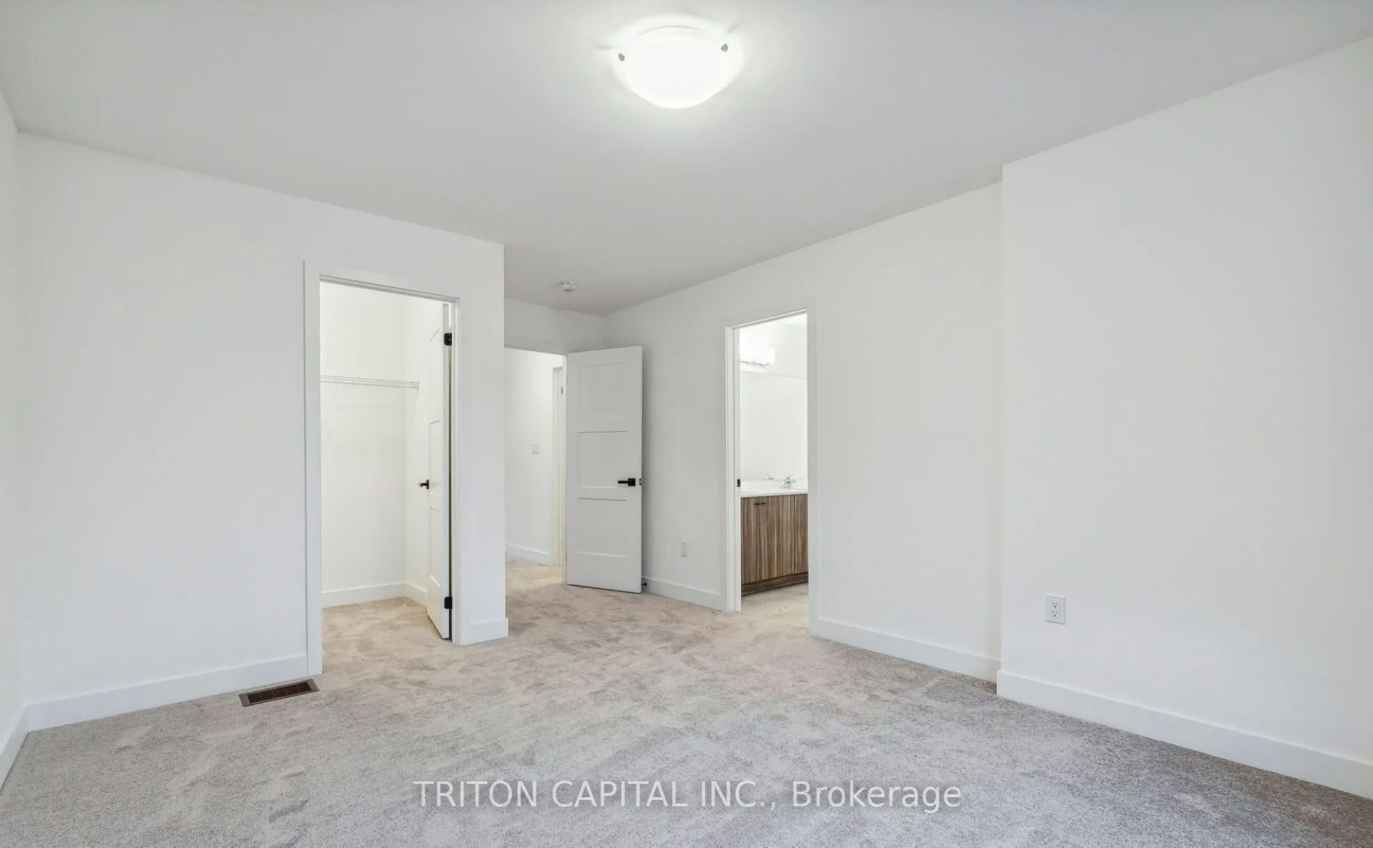 75 Wheatfield Road #Upper