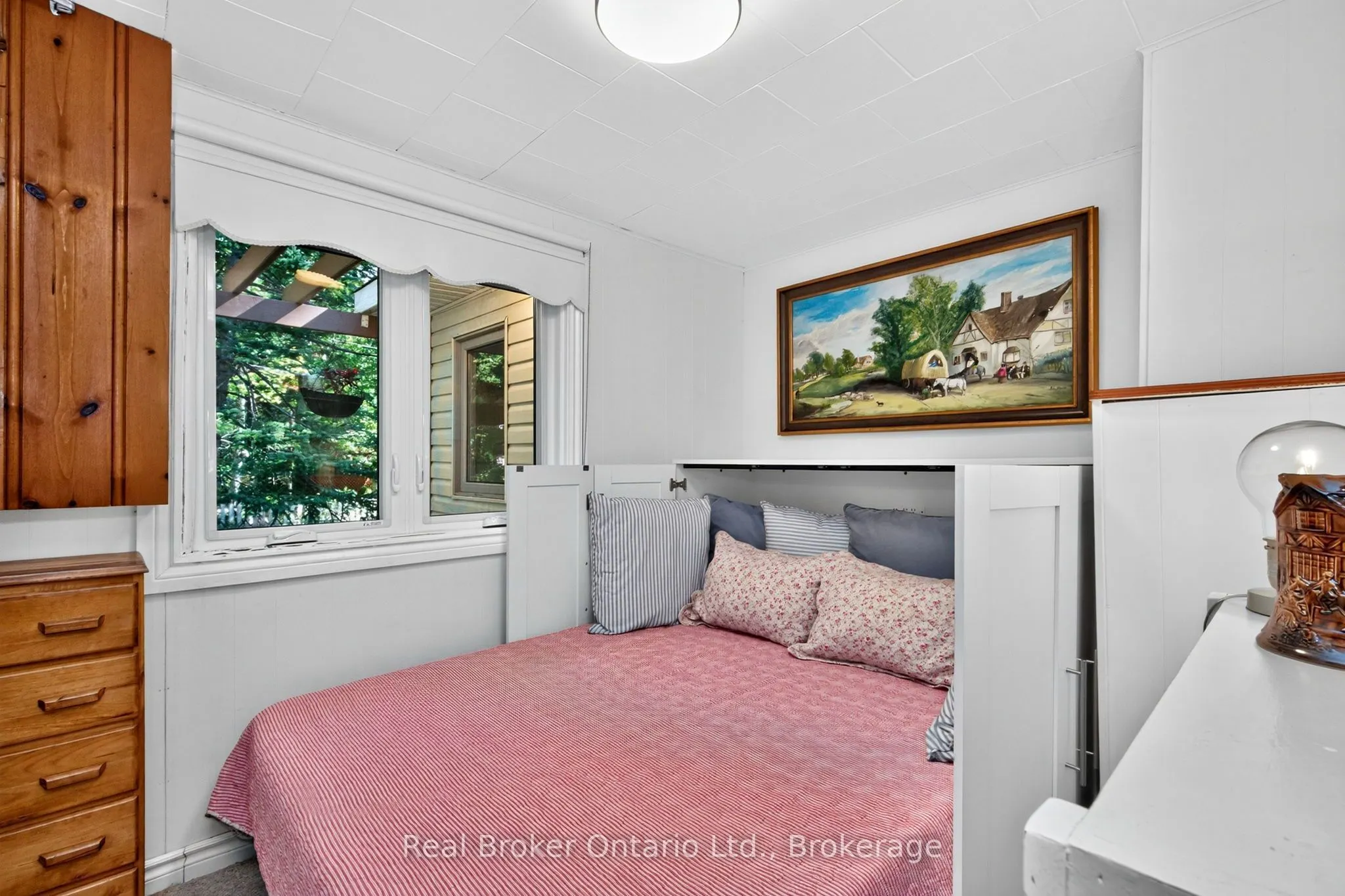 56 Belgrove Crescent