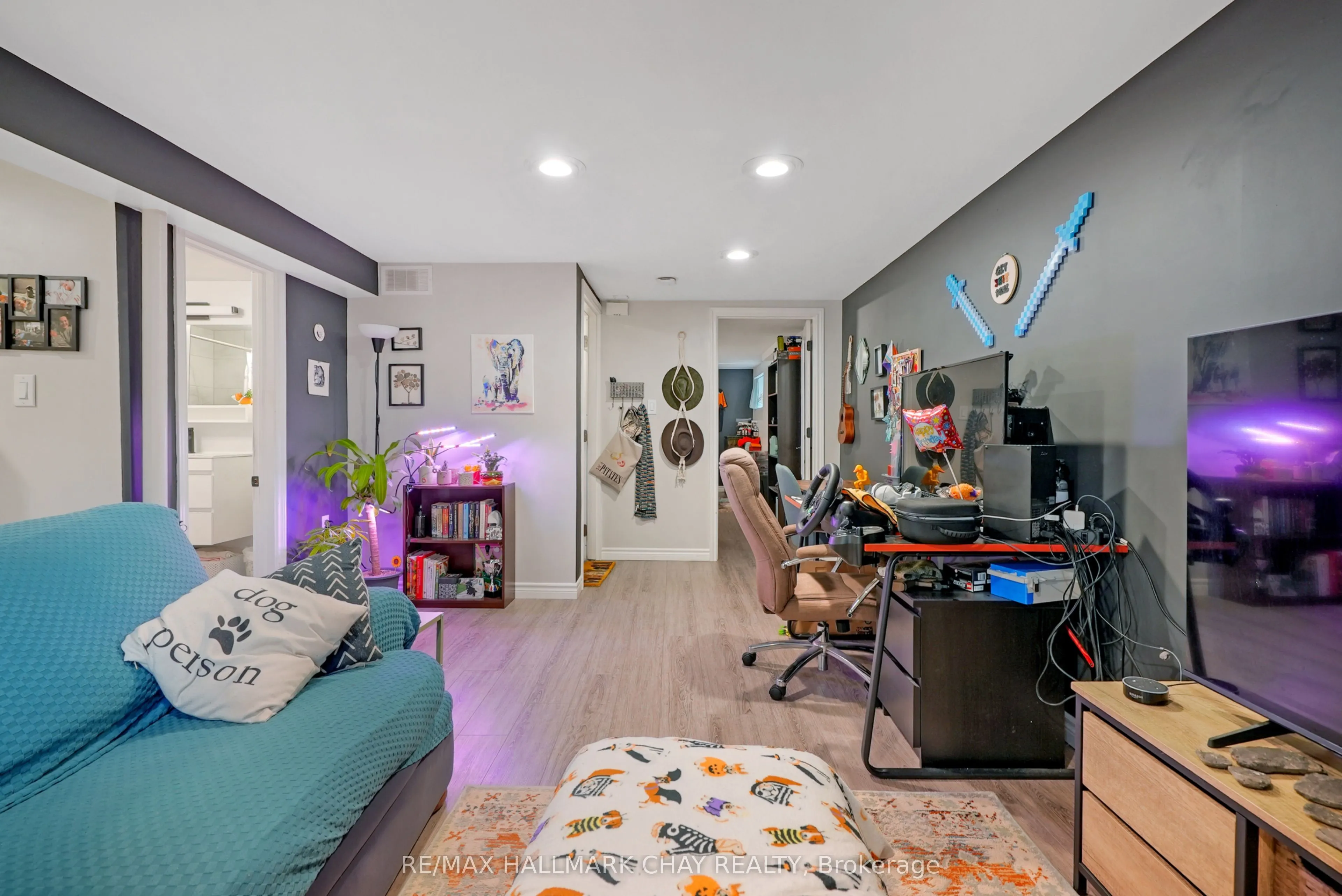 11 Daphne Crescent #LOWER