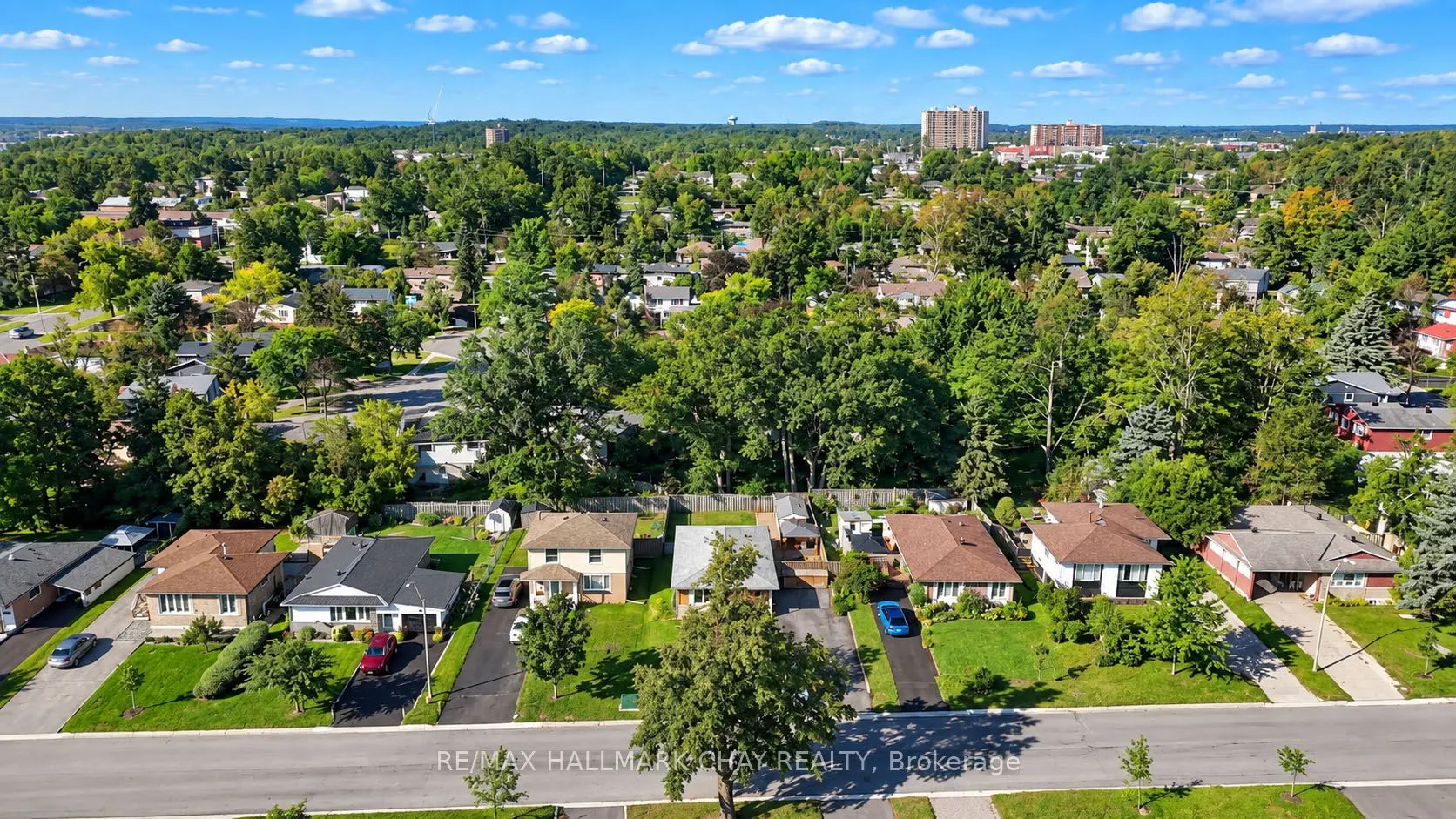 11 Daphne Crescent #UPPER
