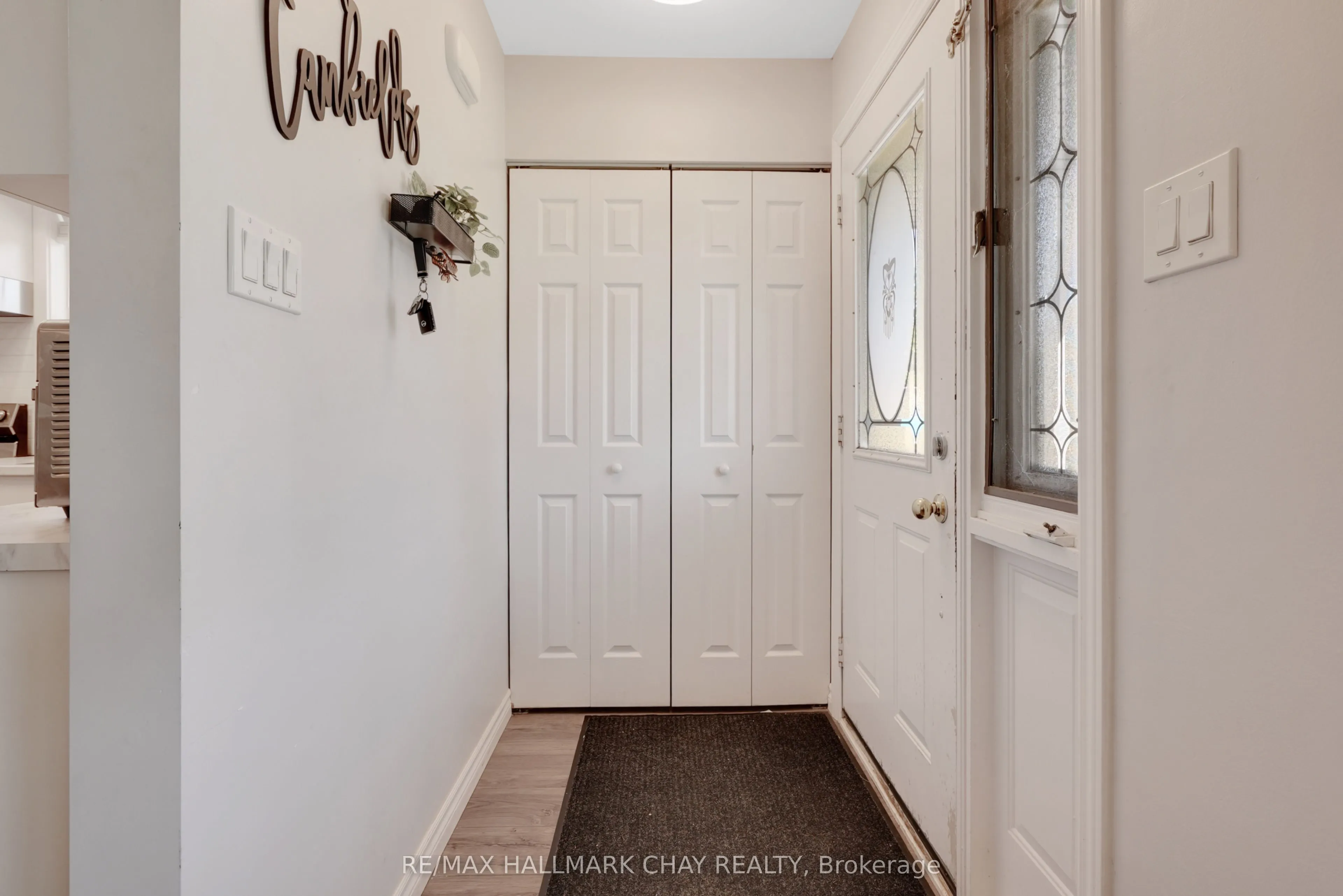 11 Daphne Crescent #UPPER