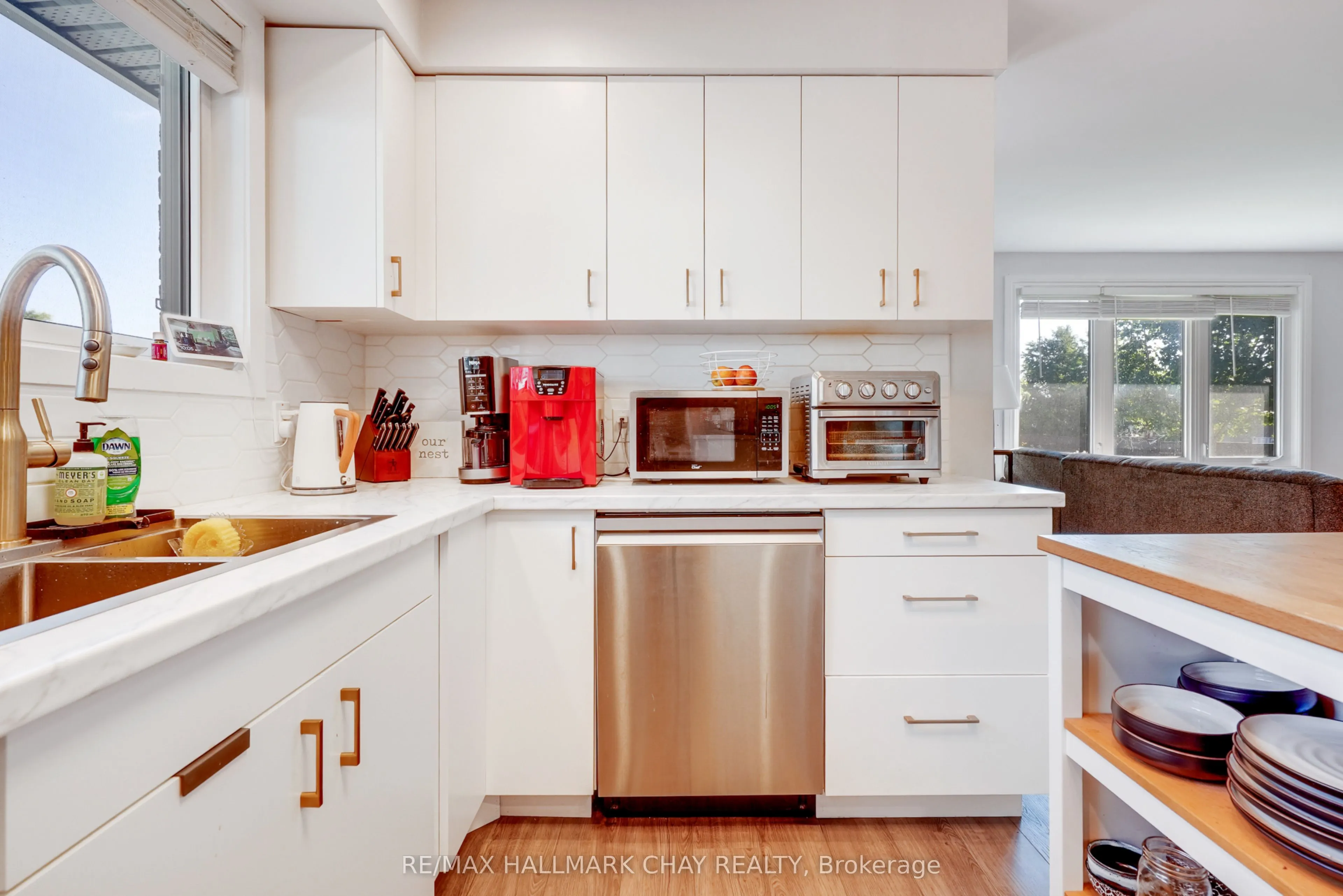 11 Daphne Crescent #UPPER