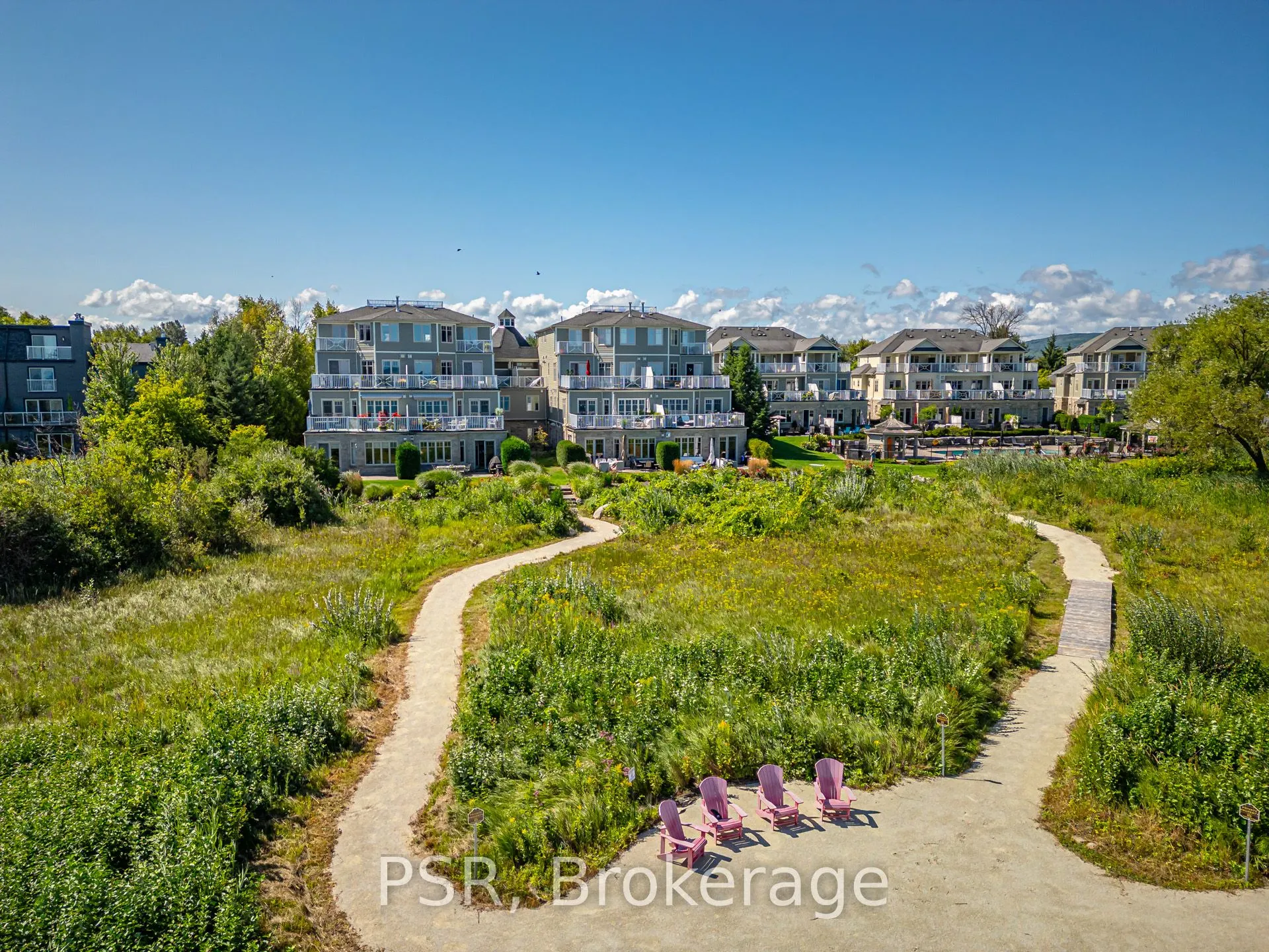 40 Trott Boulevard #306