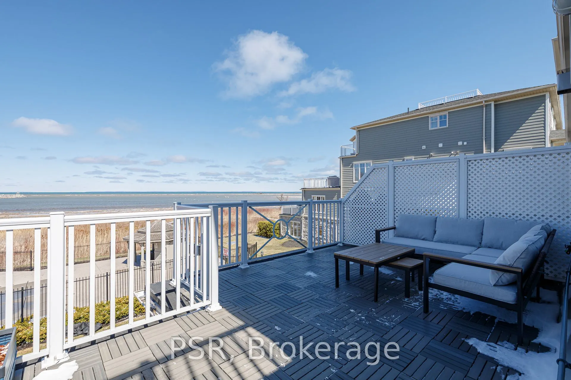 40 Trott Boulevard #306