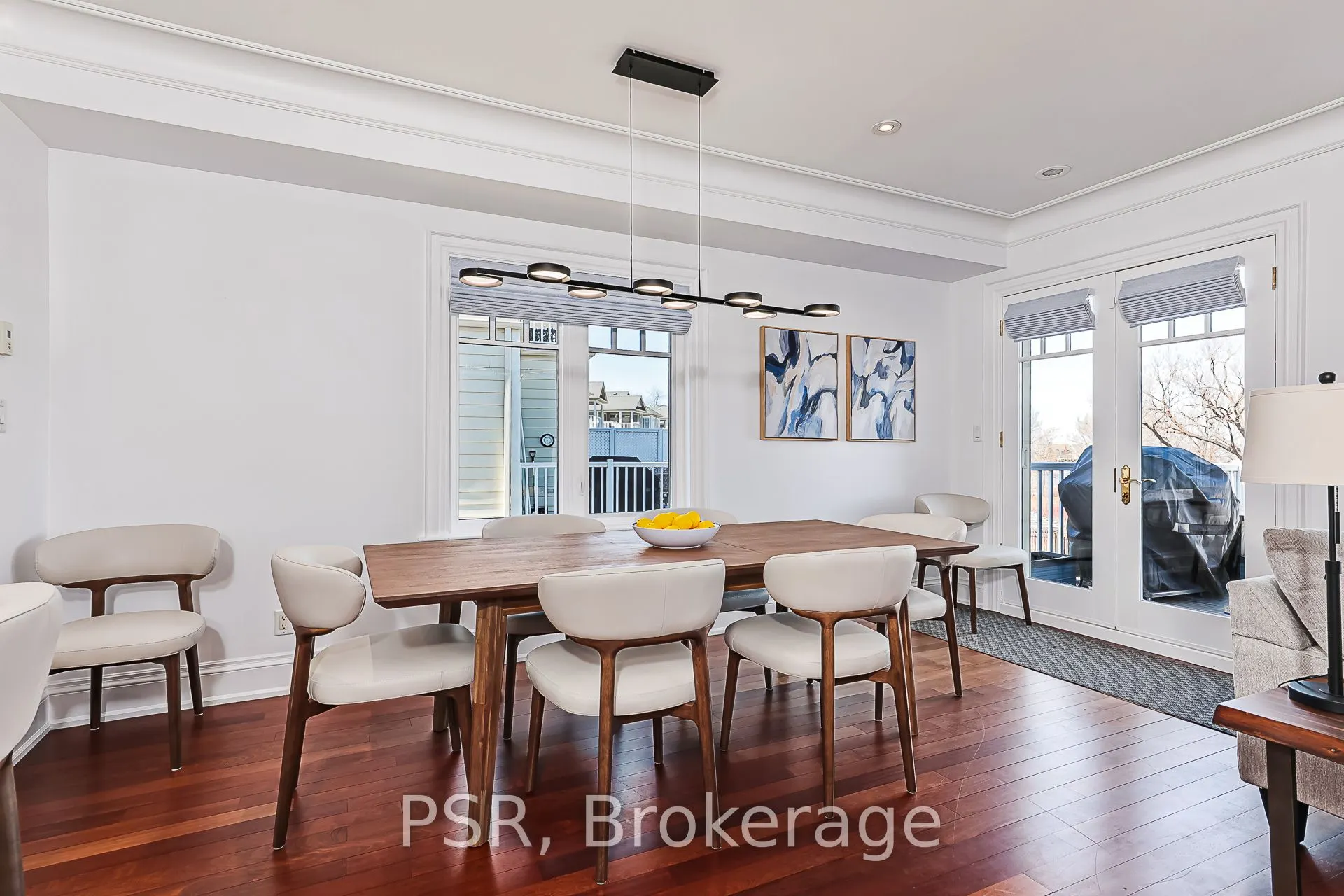 40 Trott Boulevard #306
