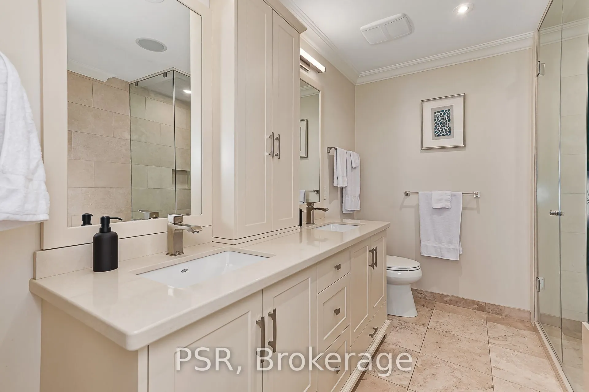 40 Trott Boulevard #306