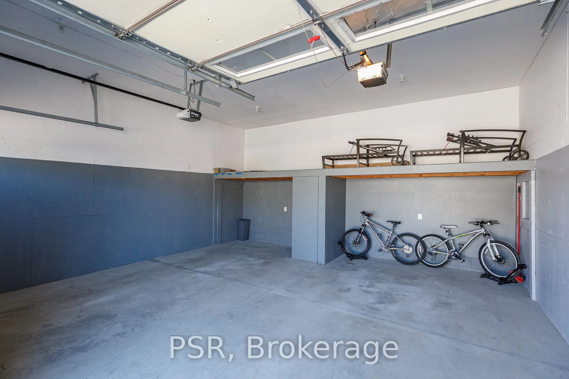 40 Trott Boulevard #306