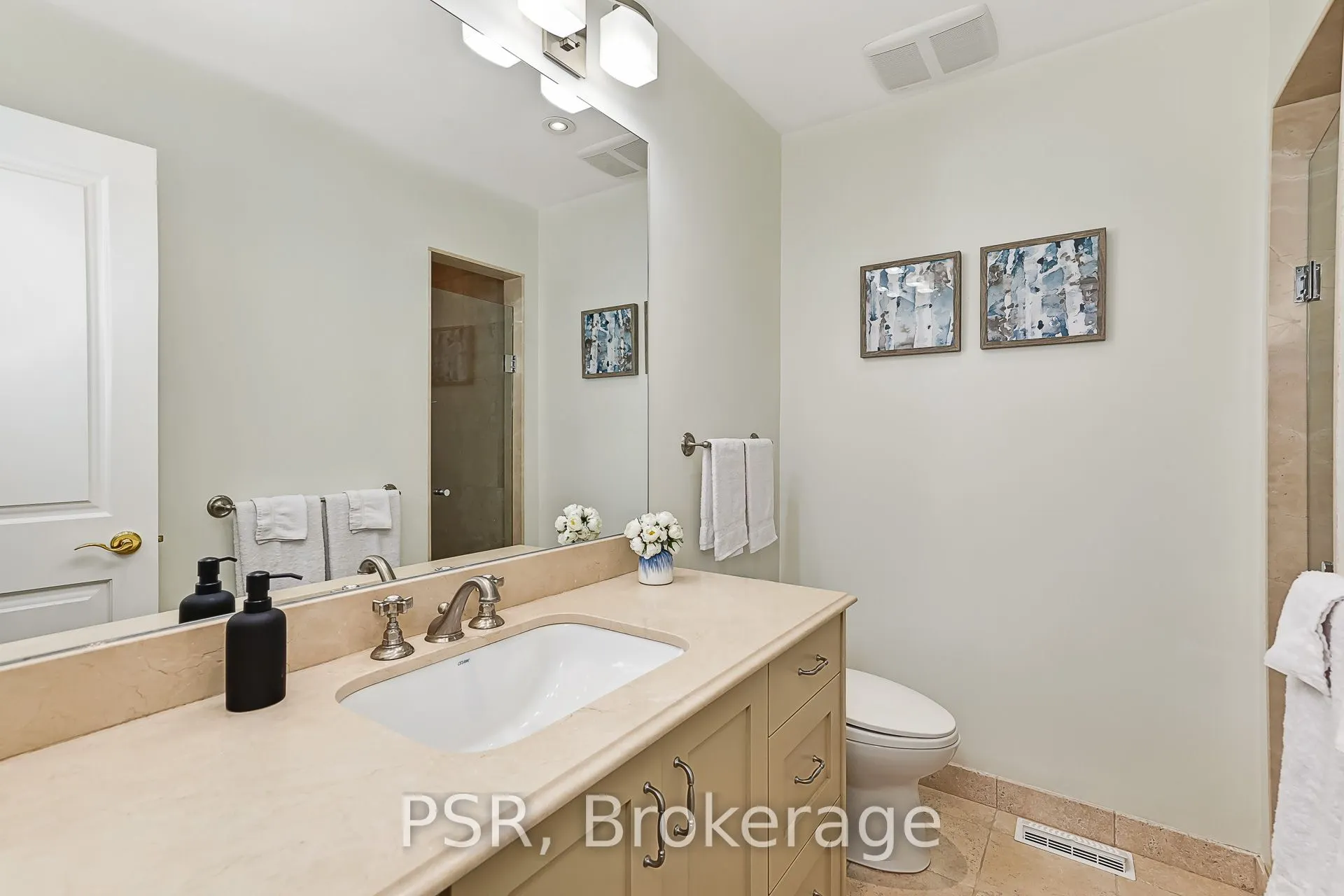 40 Trott Boulevard #306