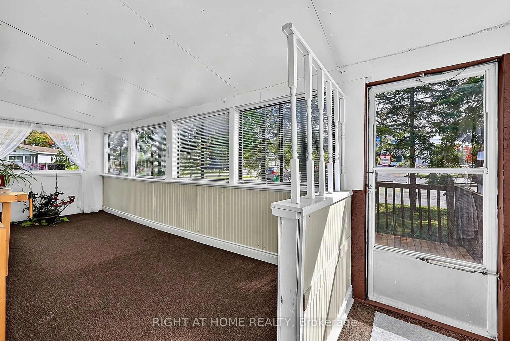 1 Georgian Glen Drive