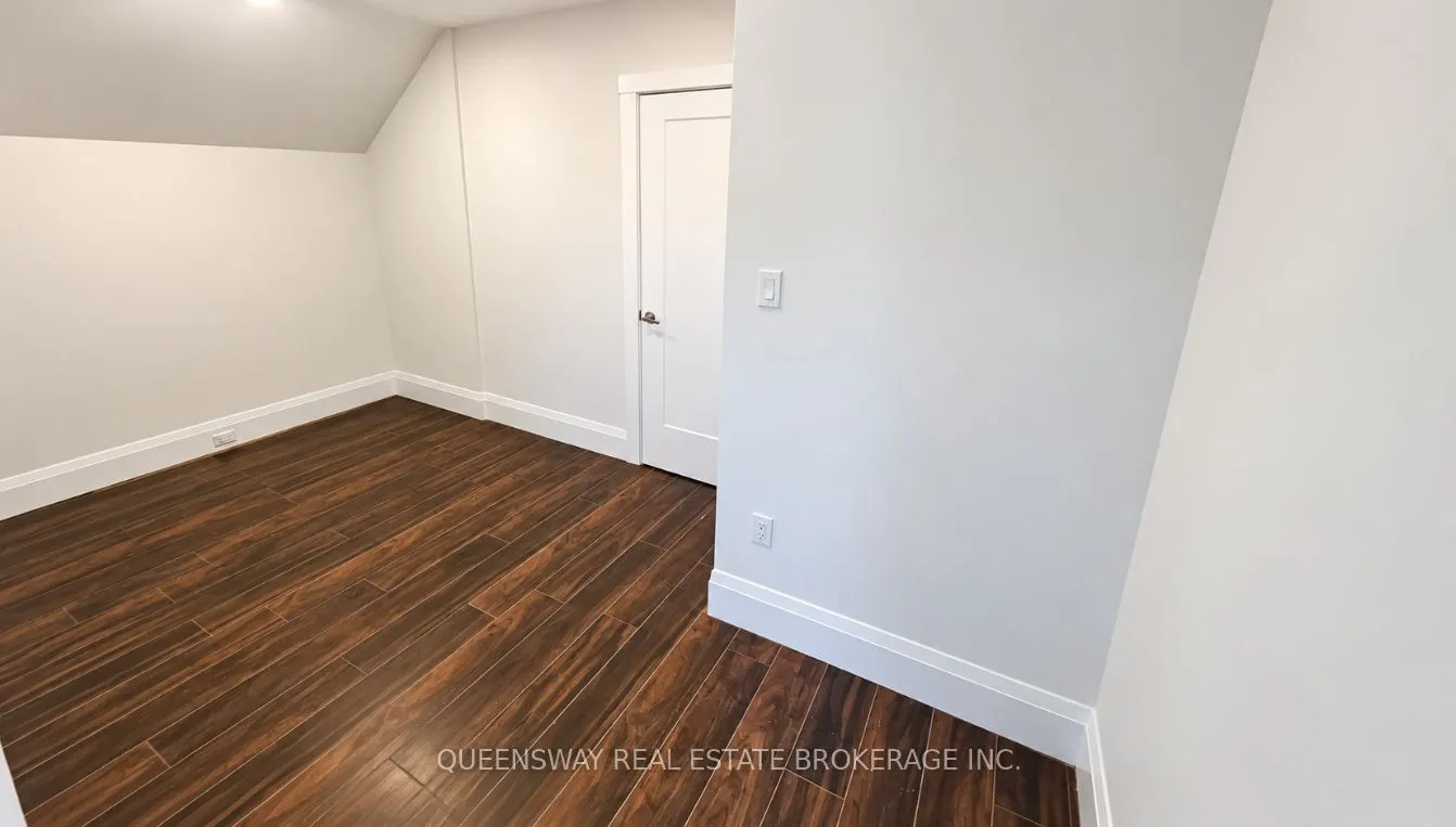73 Mary Street #3