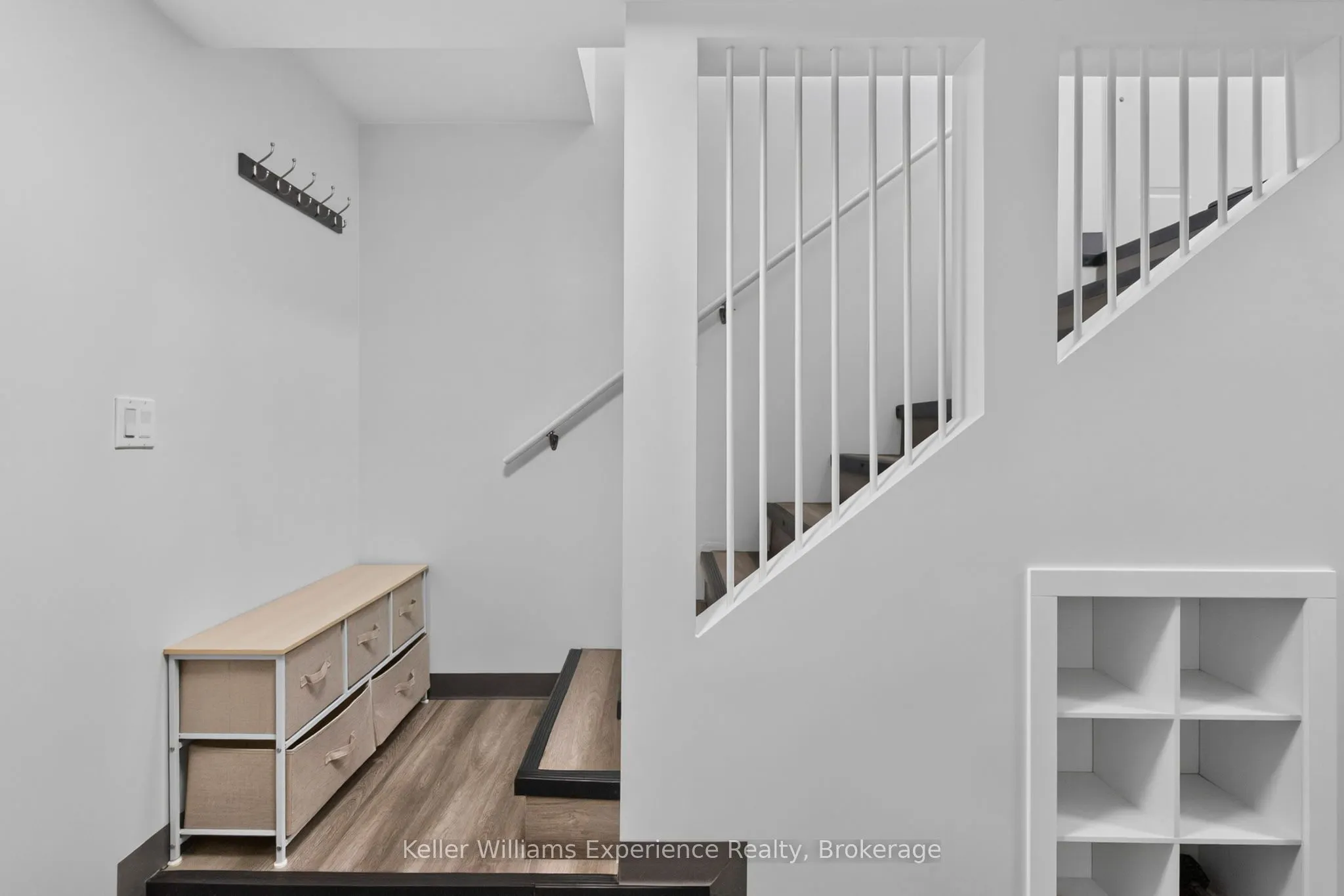 13 Lindsay Court