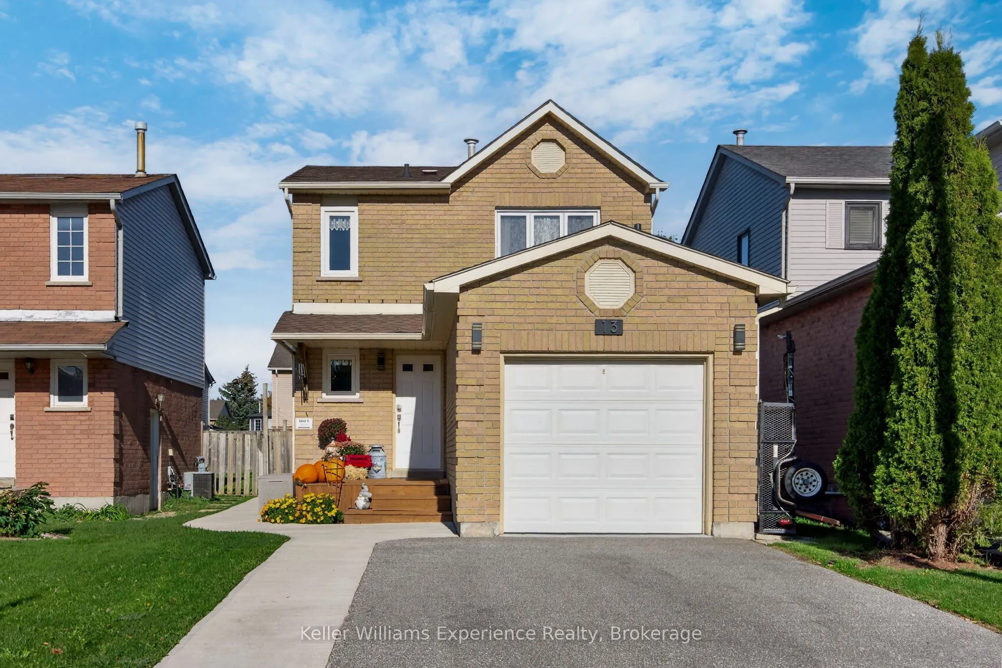 13 Lindsay Court