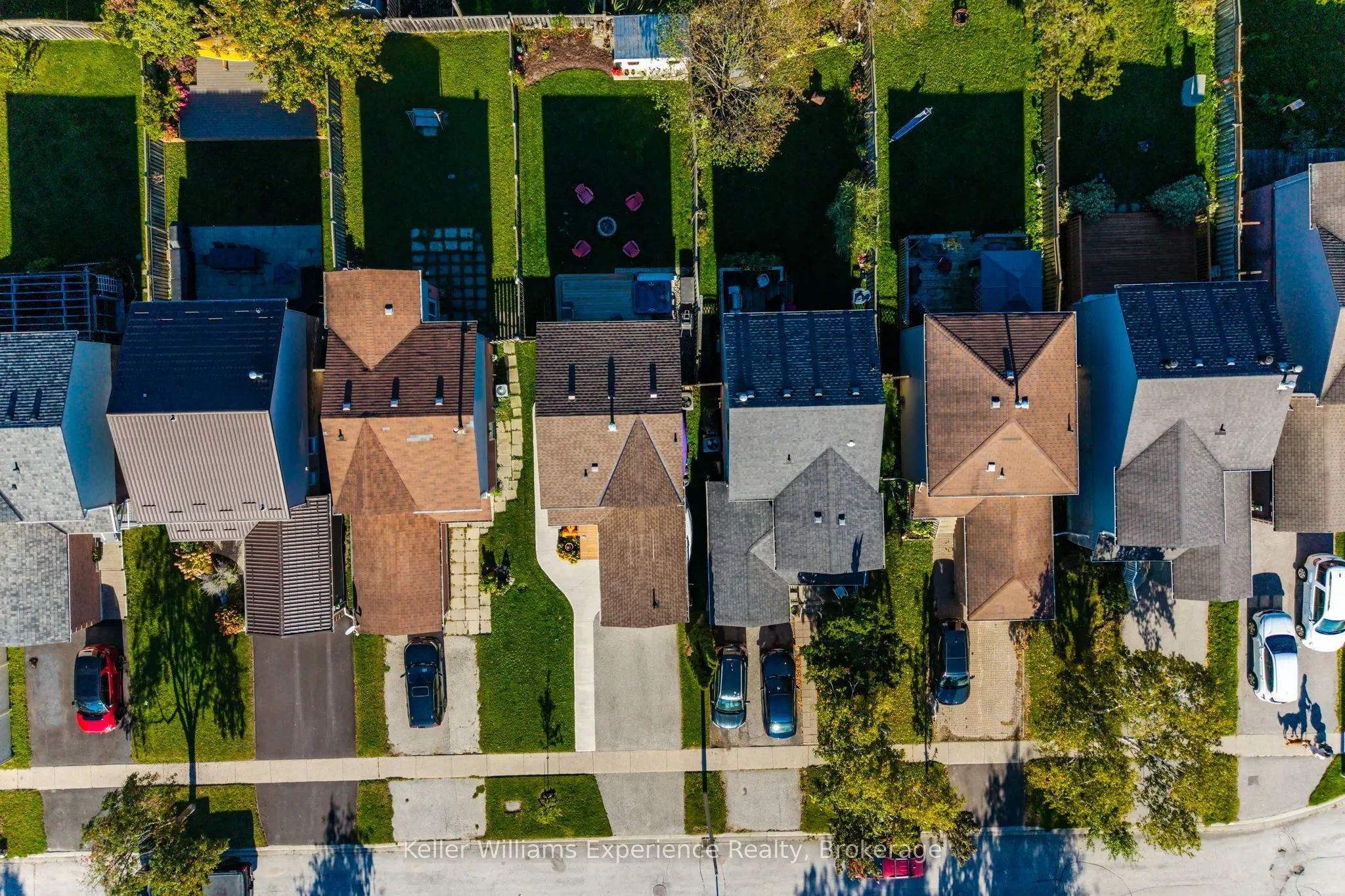 13 Lindsay Court