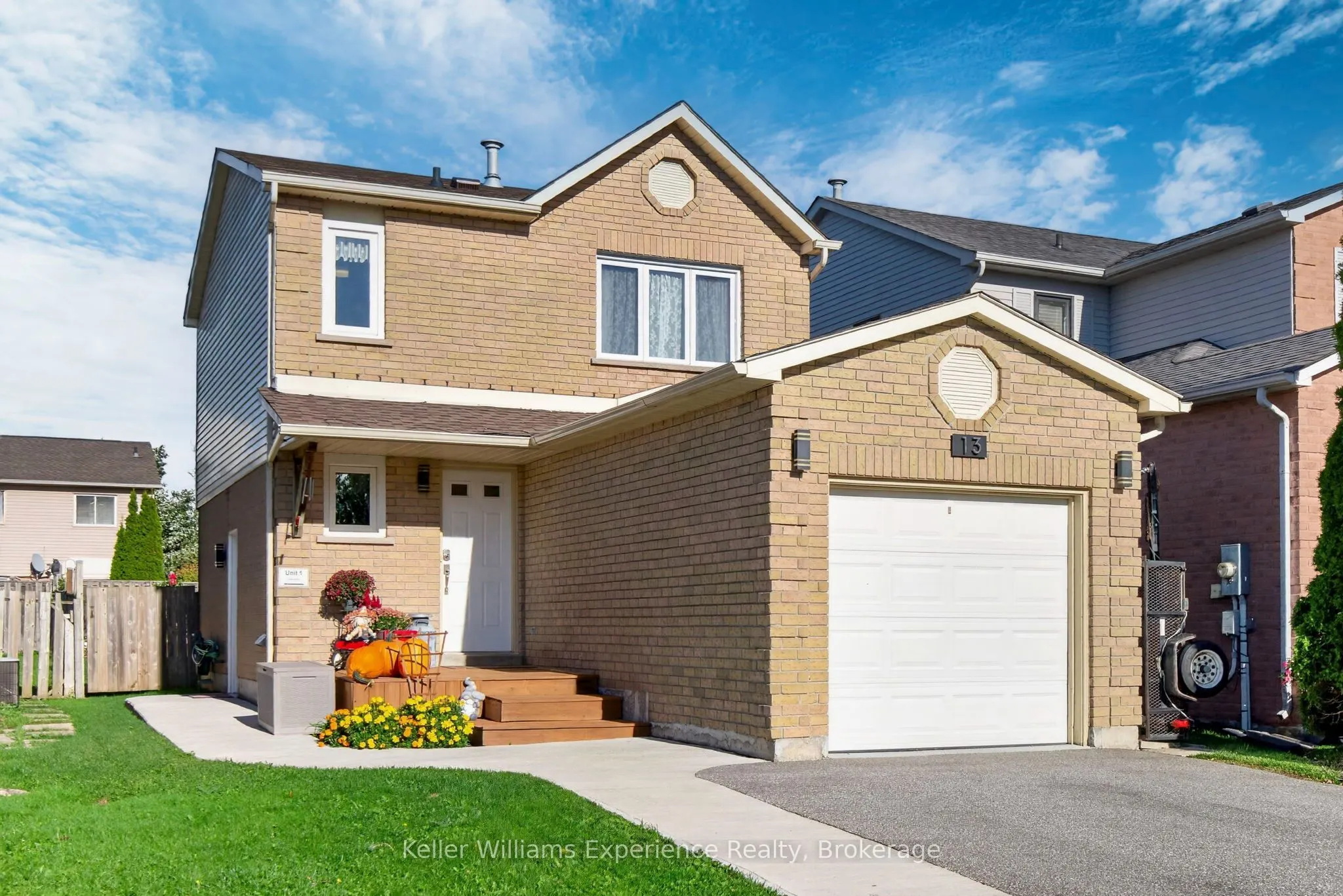 13 Lindsay Court