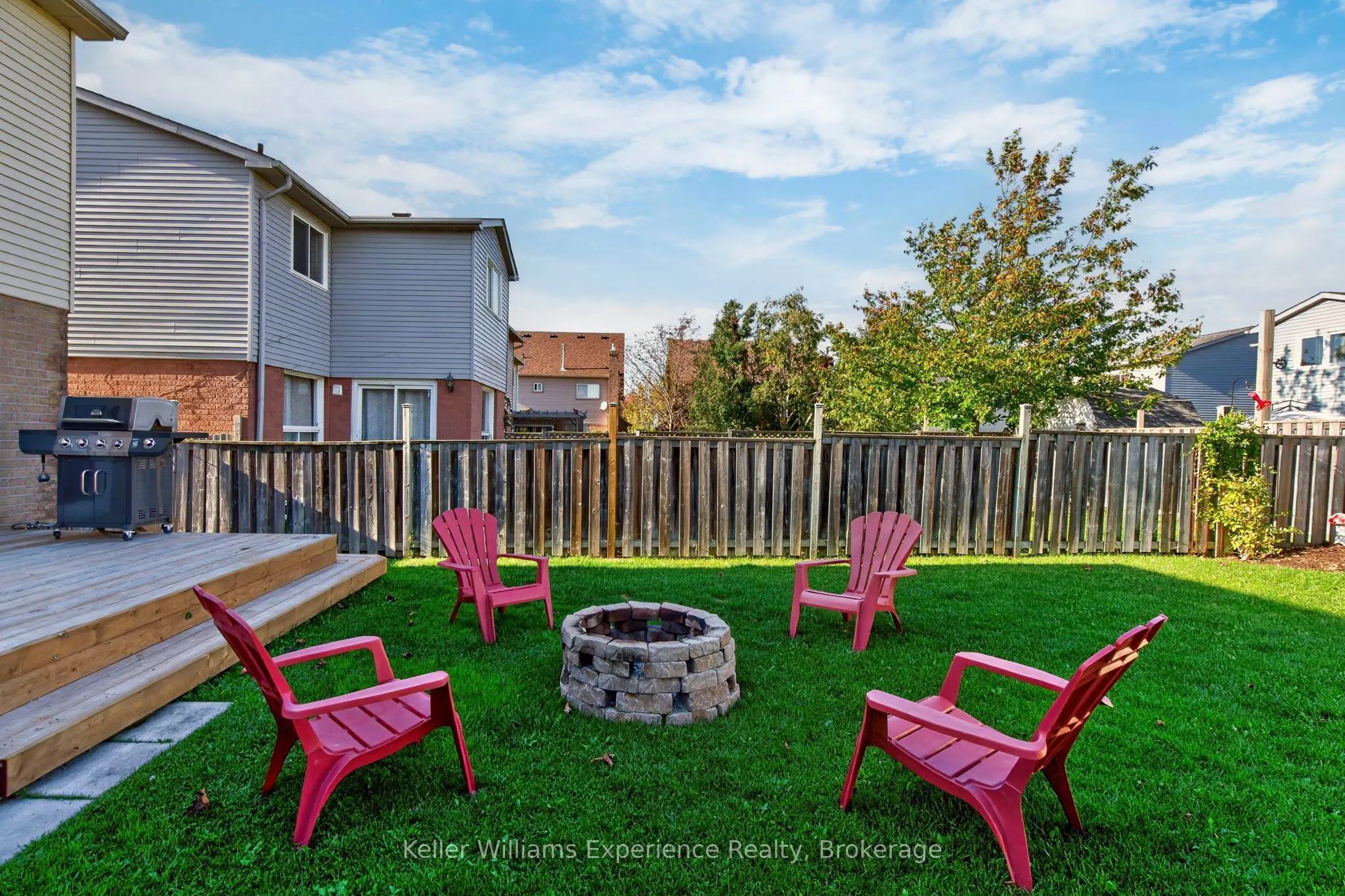 13 Lindsay Court