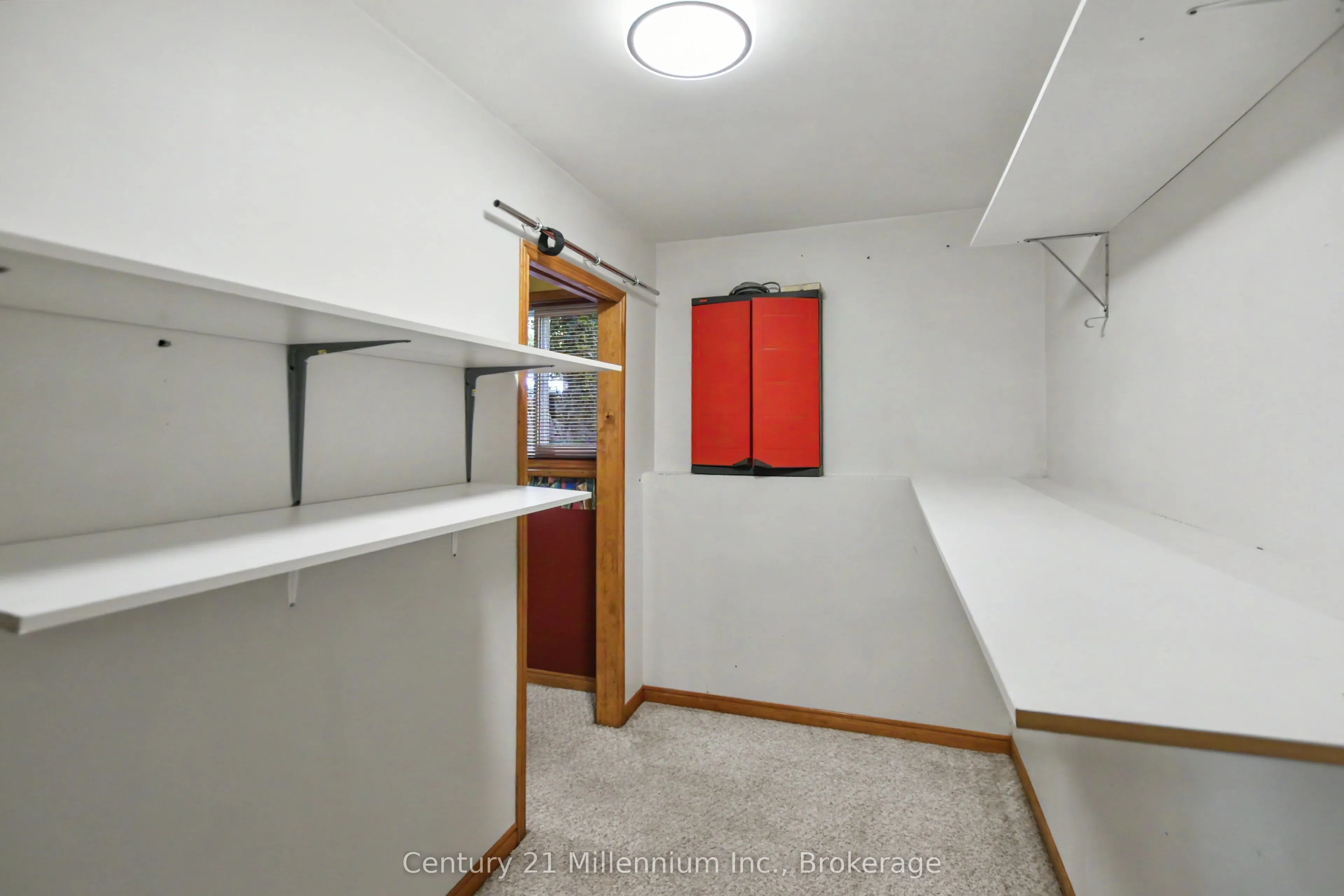 290 Warrington Road