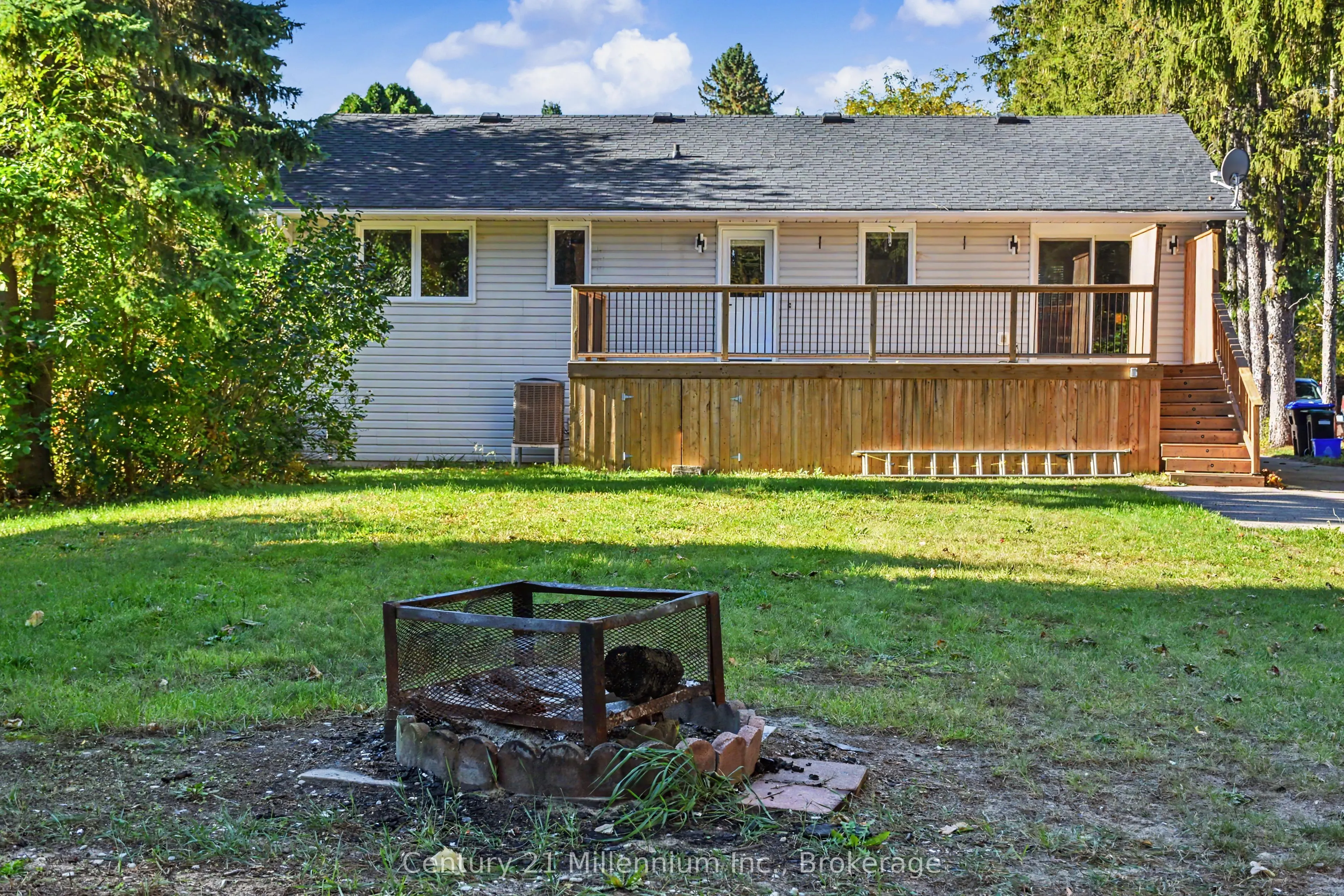 290 Warrington Road