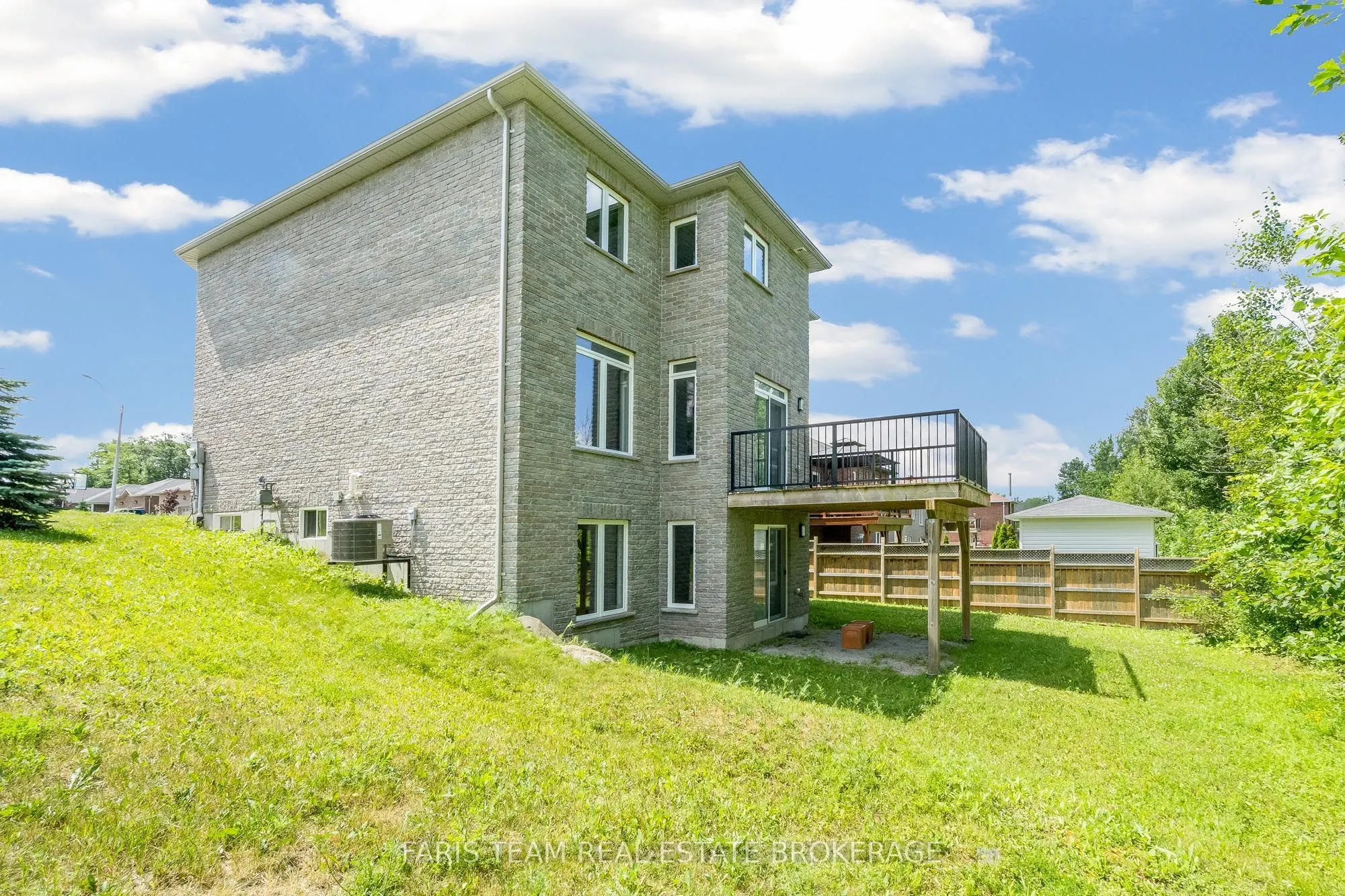 33 Sheppard Drive