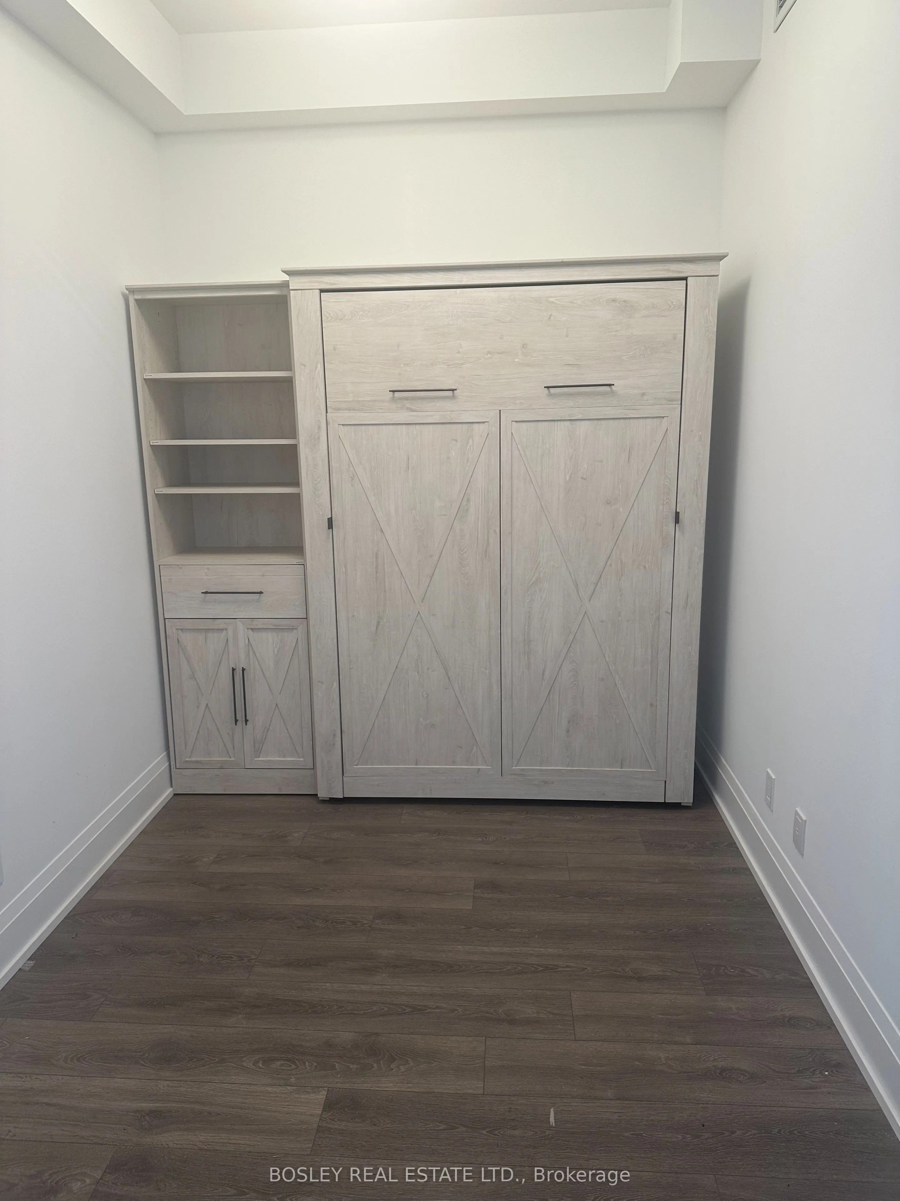 1 Hume Street S #310