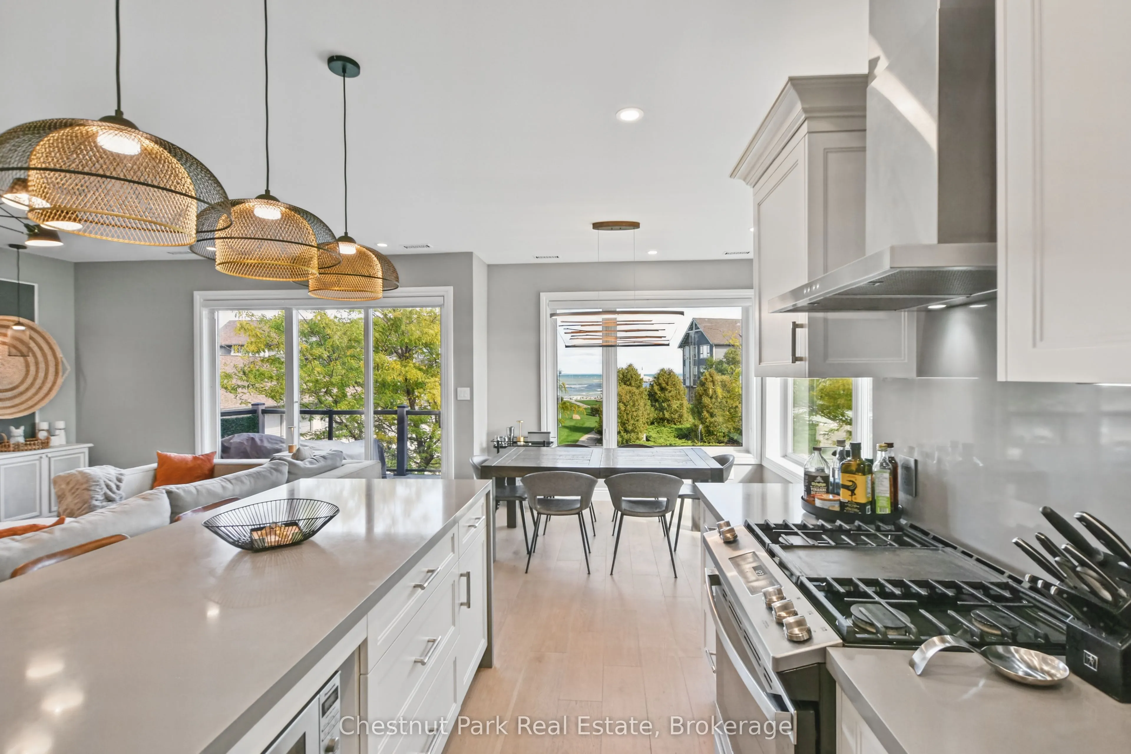 658 Johnston Park Avenue #1