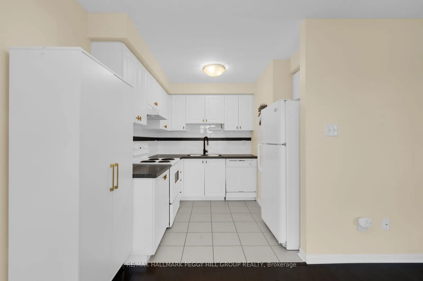 245 Ferndale Drive S #58