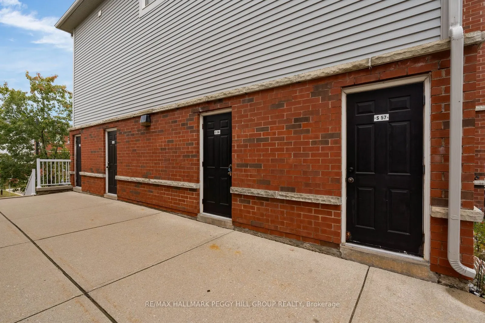 245 Ferndale Drive S #58