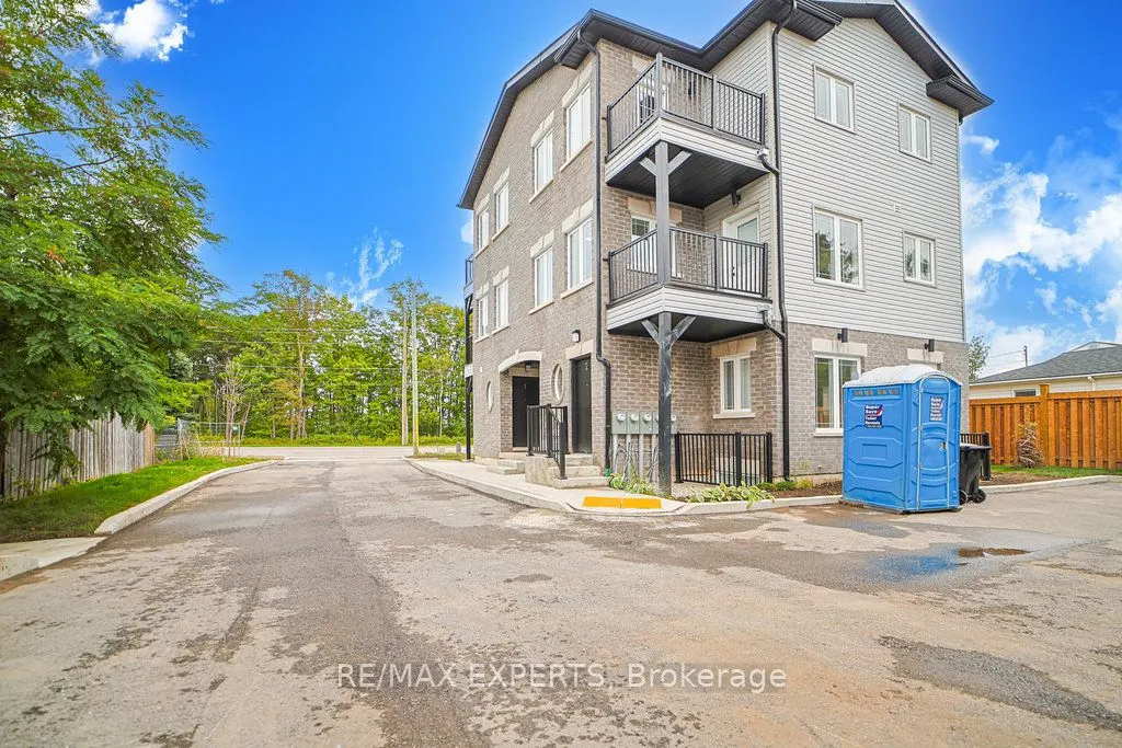 426 Veterans Drive #4