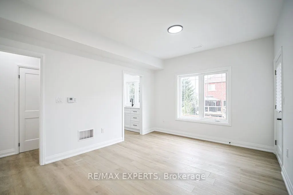 426 Veterans Drive #4