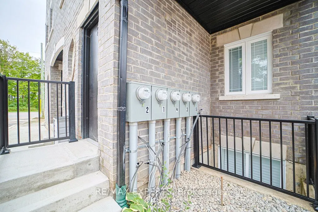 426 Veterans Drive #4