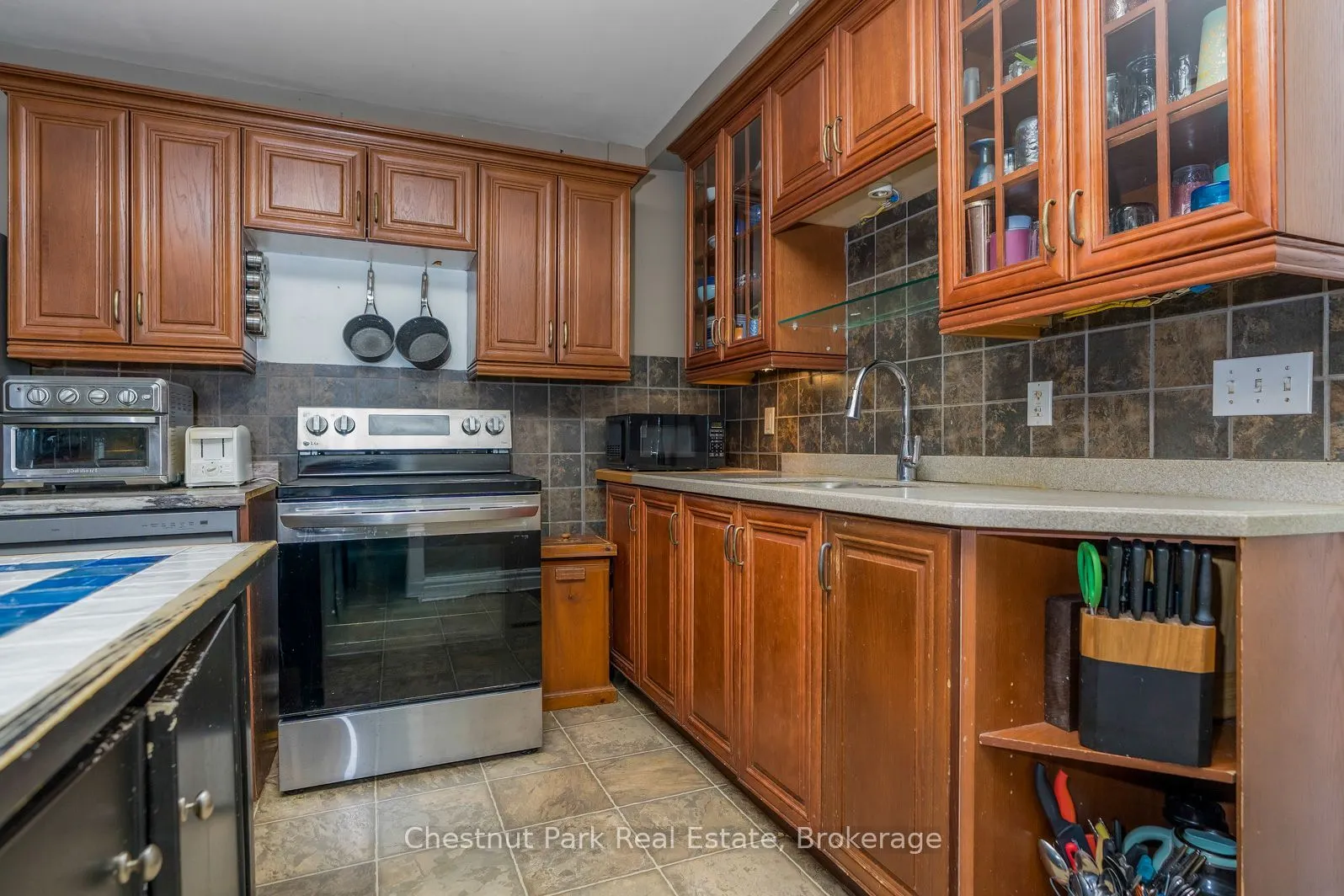 4 Parkside Avenue