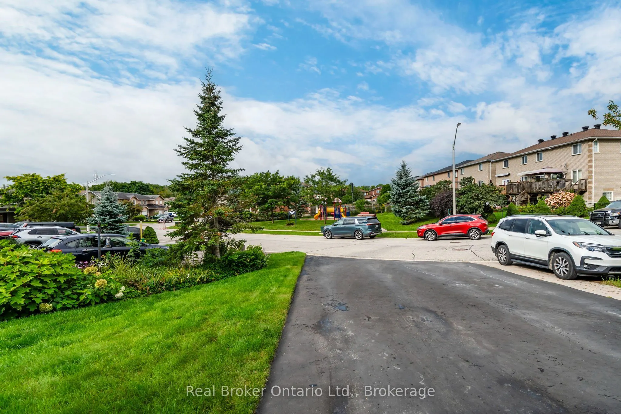 140 Southwinds Crescent