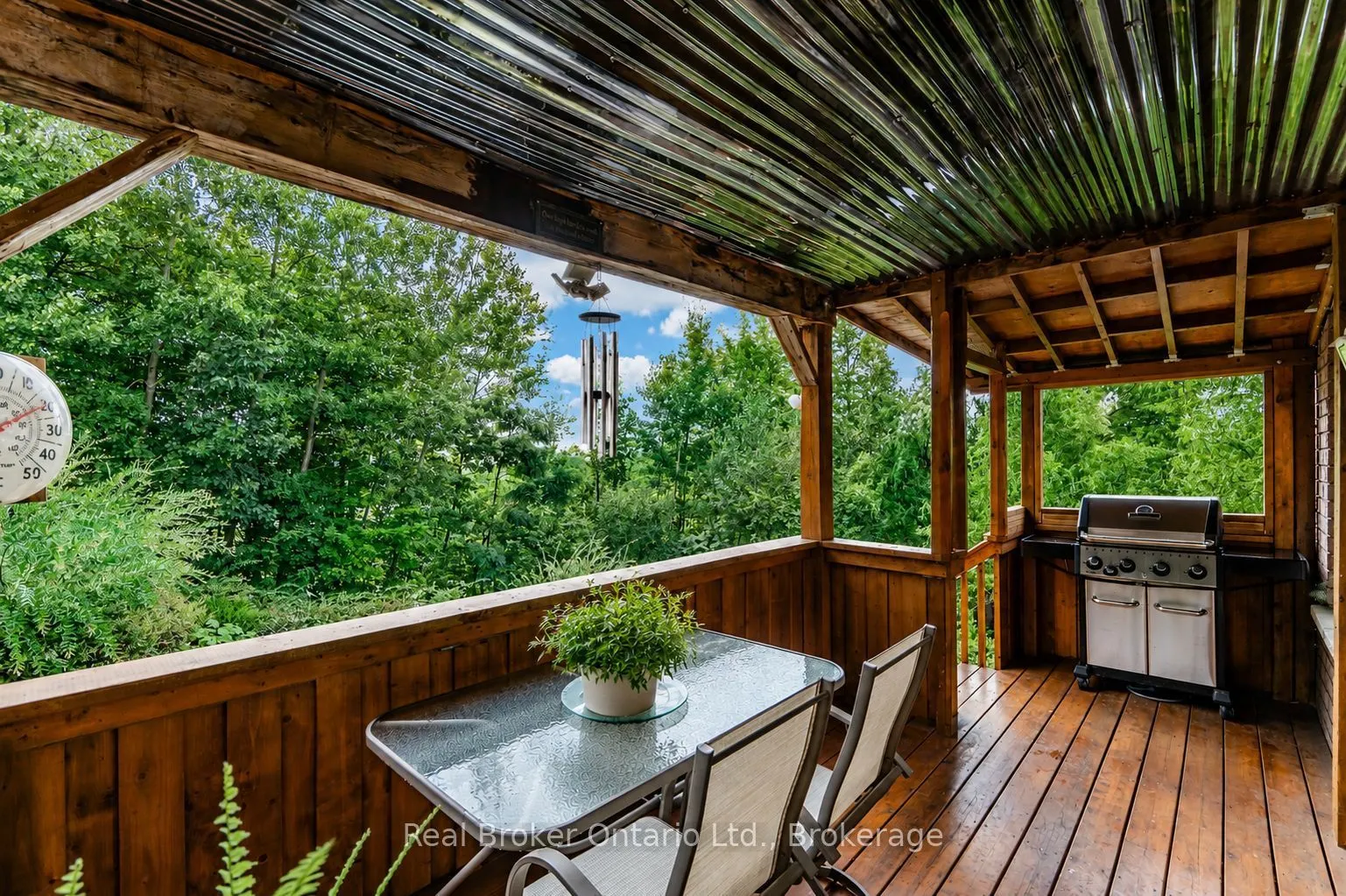 140 Southwinds Crescent