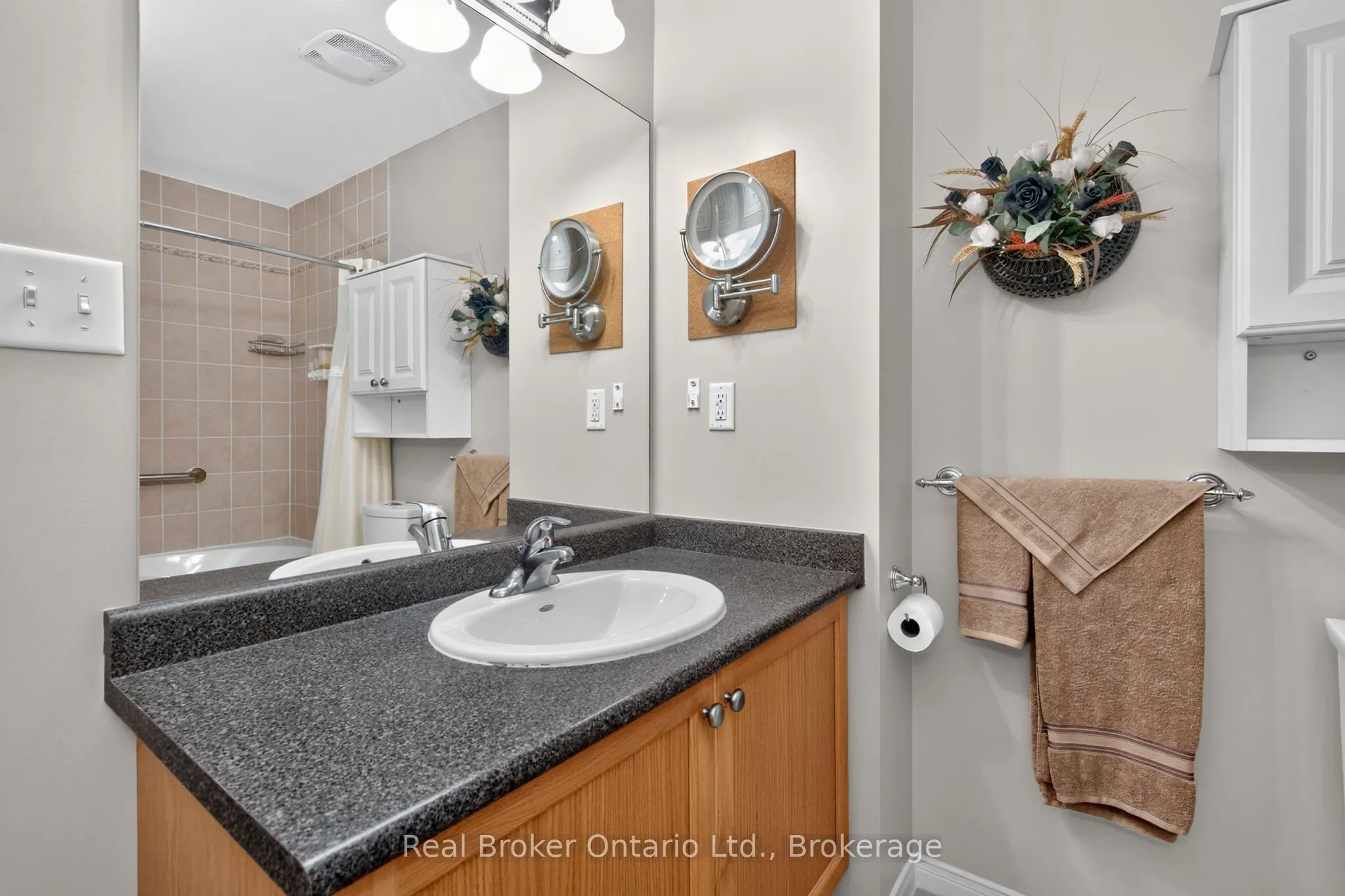 140 Southwinds Crescent