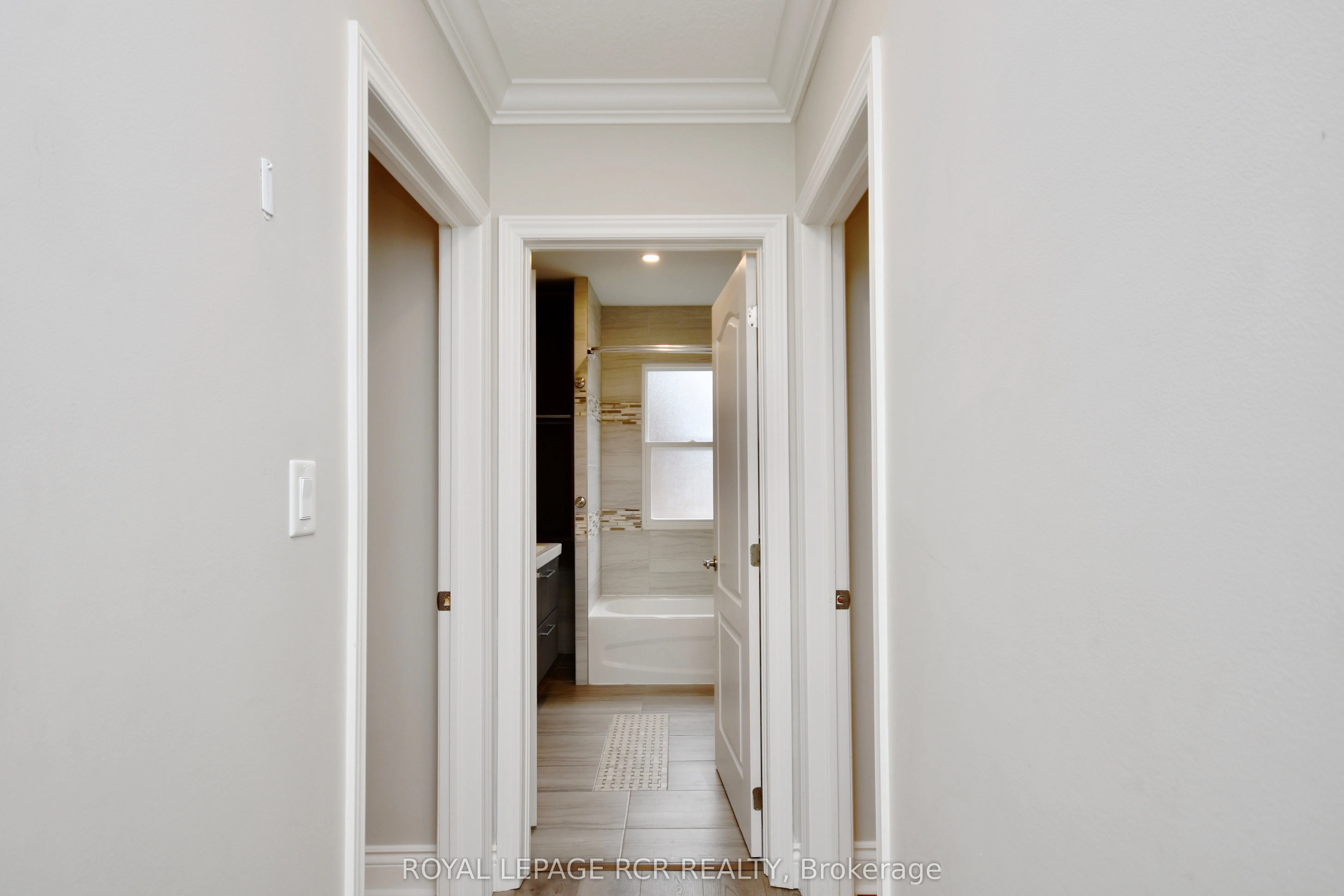 52 Drury Lane