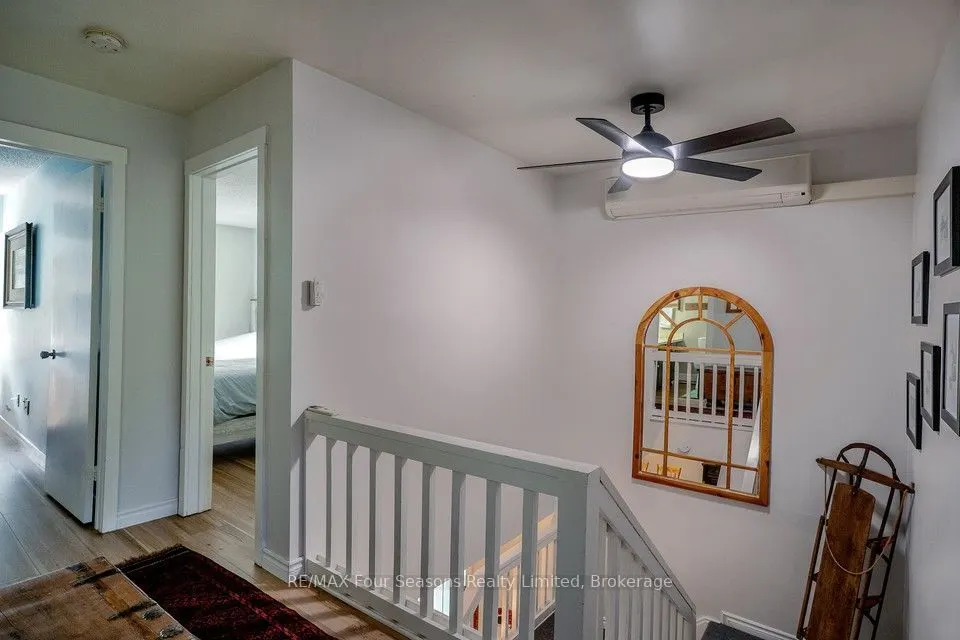158 Escarpment Crescent #158
