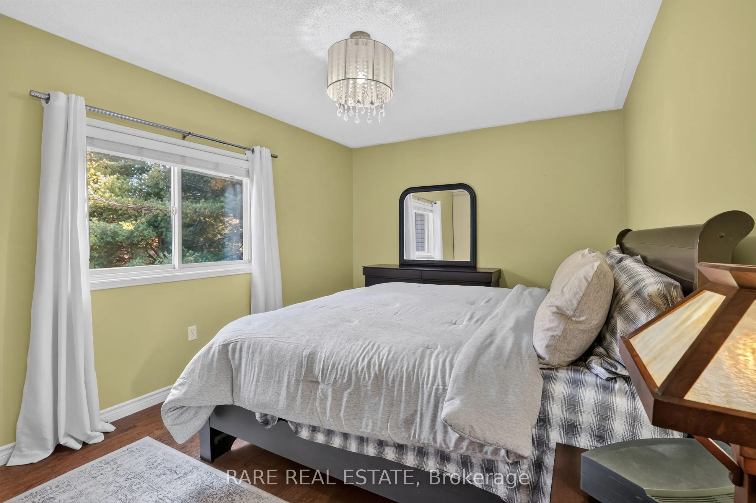 36 Sugarbush Road